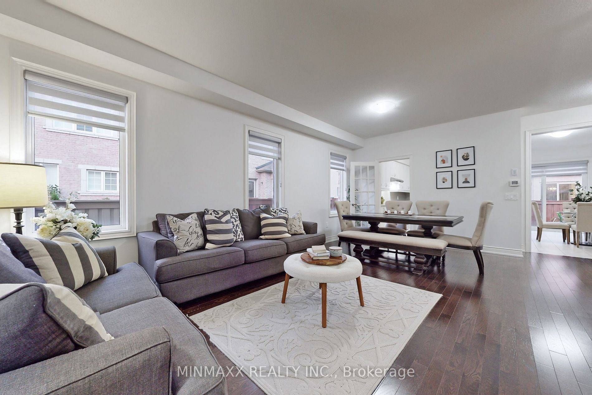 Listing W6702124 - Large Photo # 4