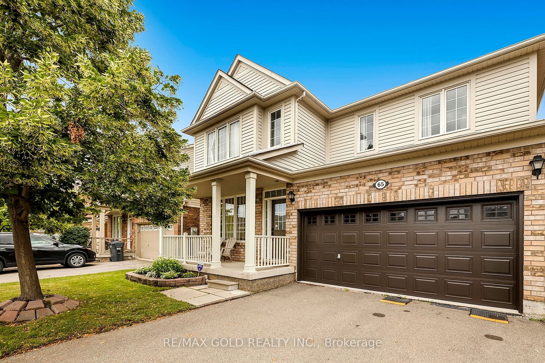65 Sugarhill Dr
