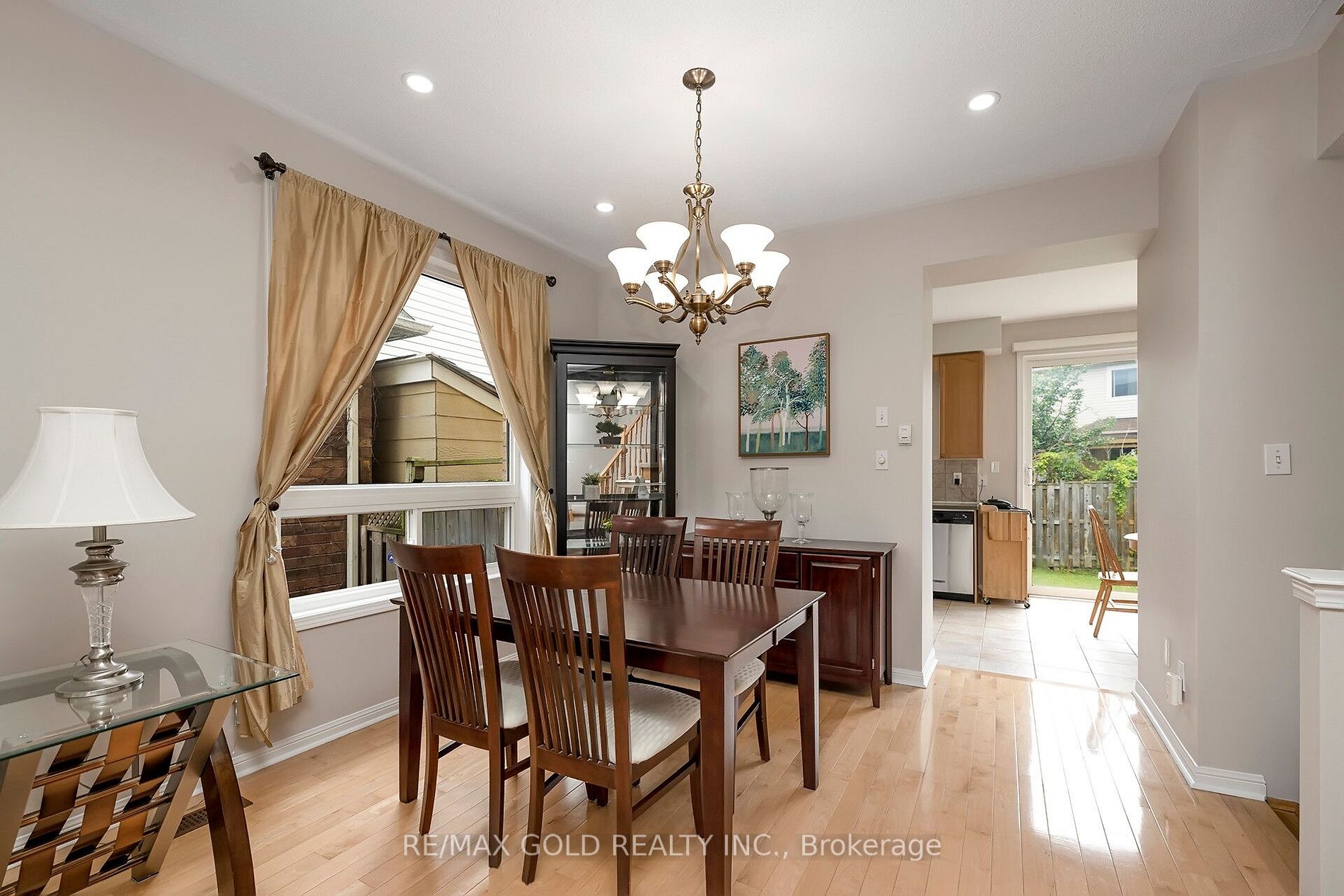 65 Sugarhill Dr