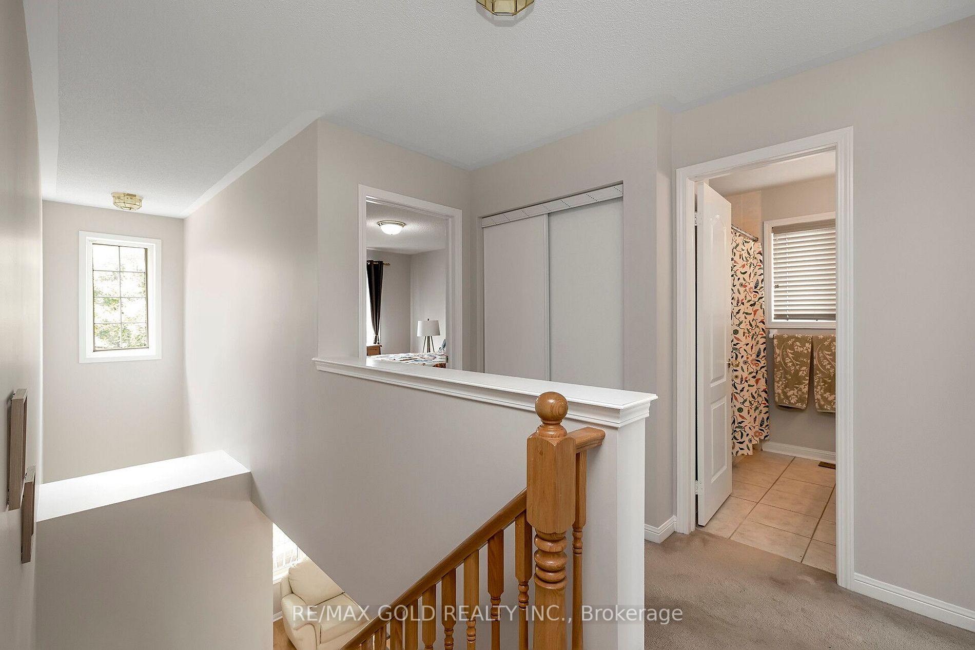 65 Sugarhill Dr