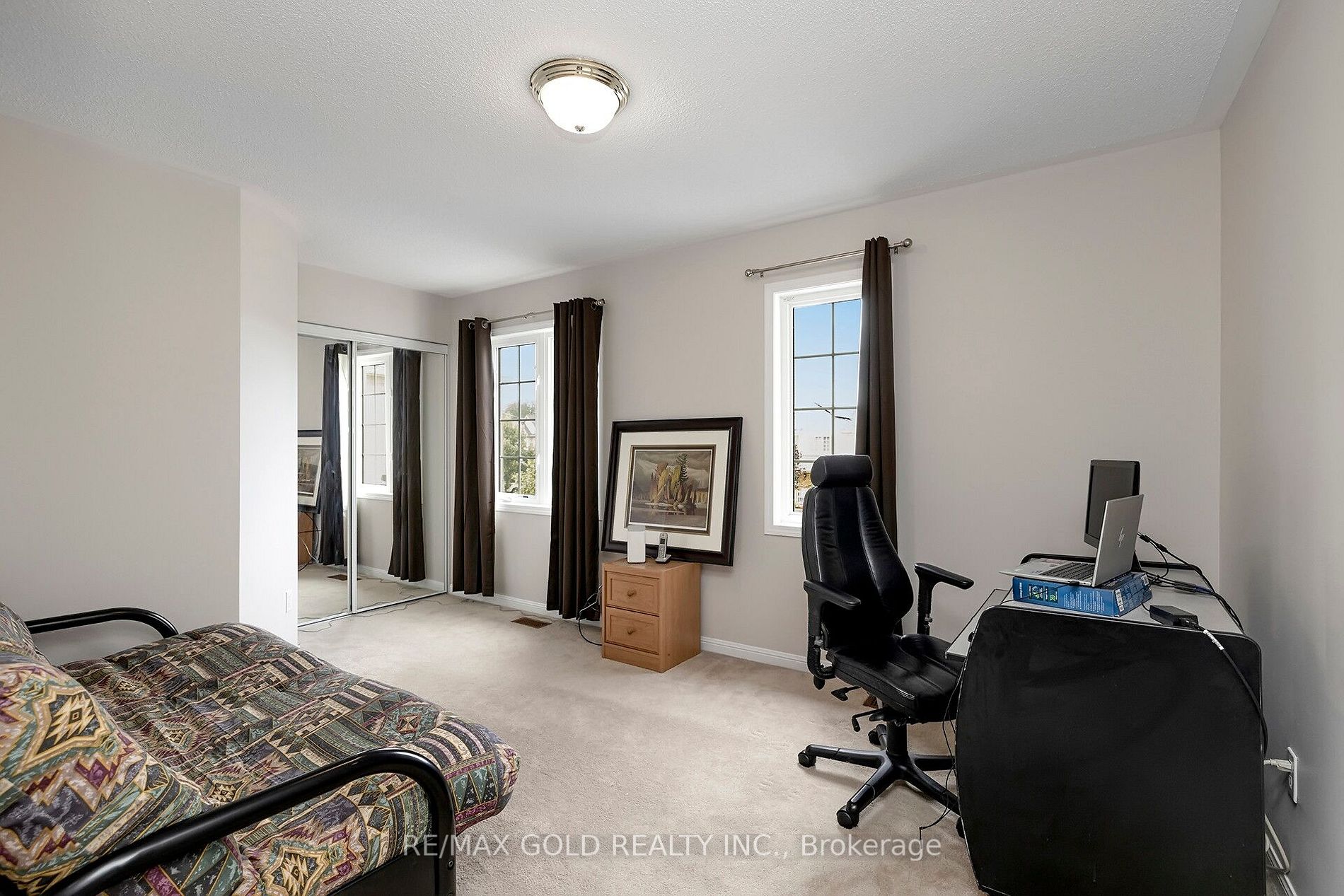 65 Sugarhill Dr