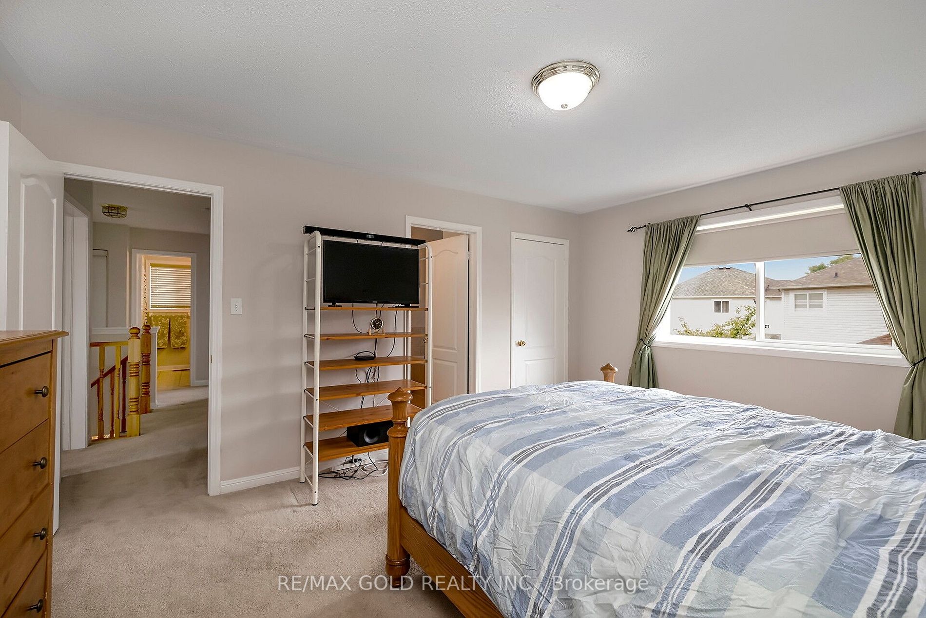65 Sugarhill Dr