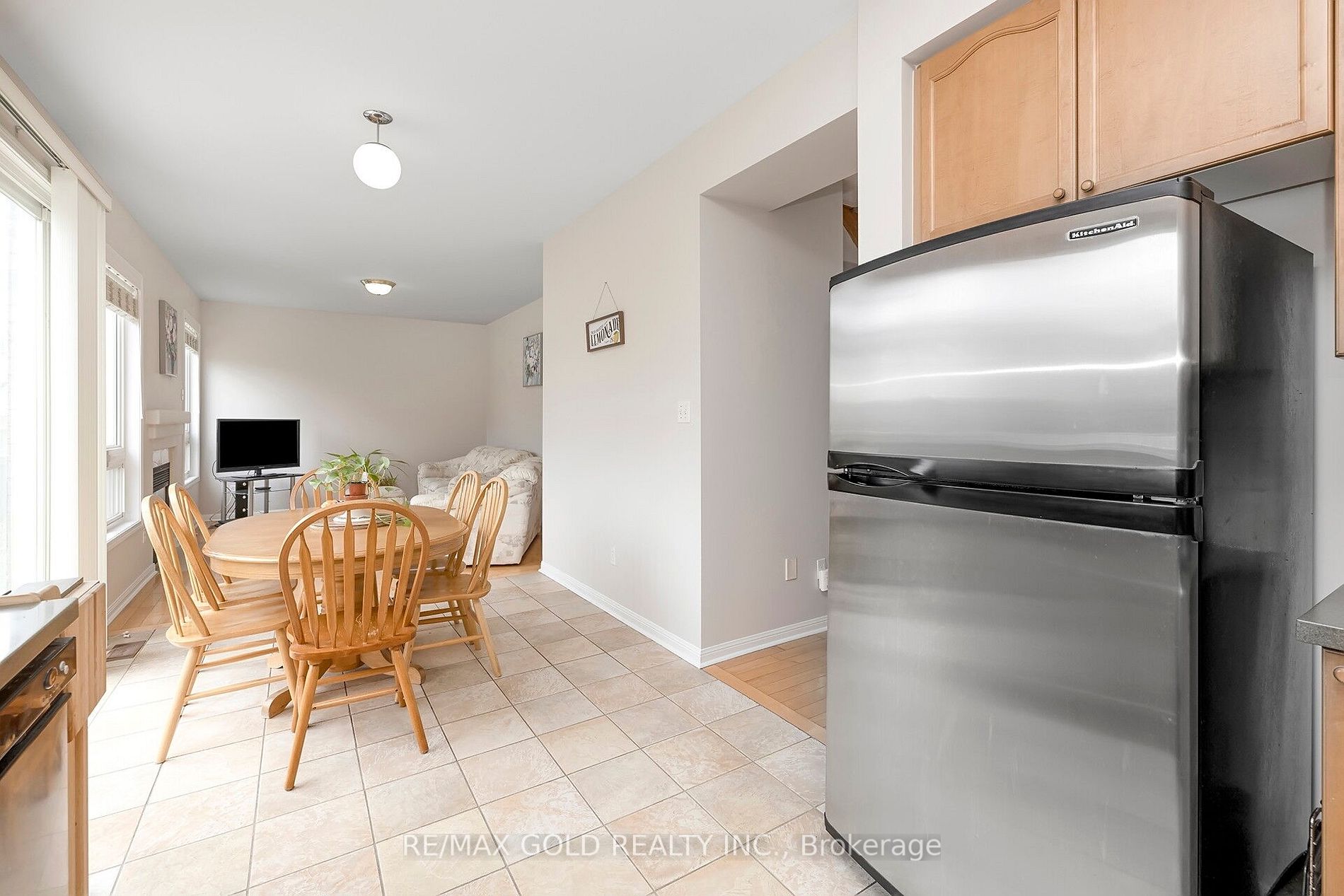 65 Sugarhill Dr