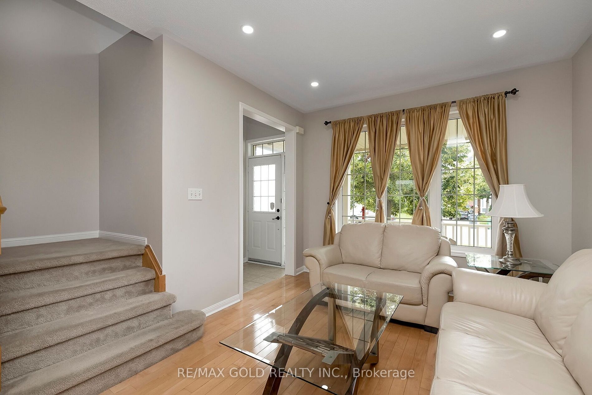 65 Sugarhill Dr