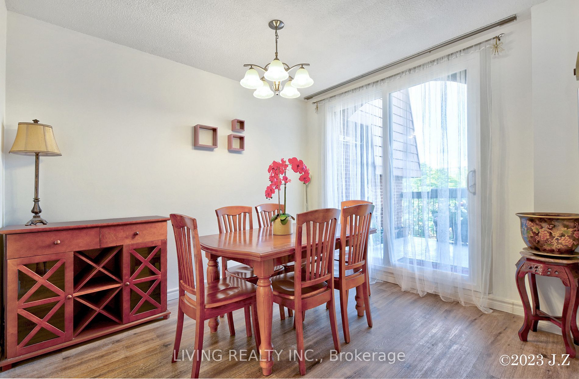 1395 Williamsport Dr, #352