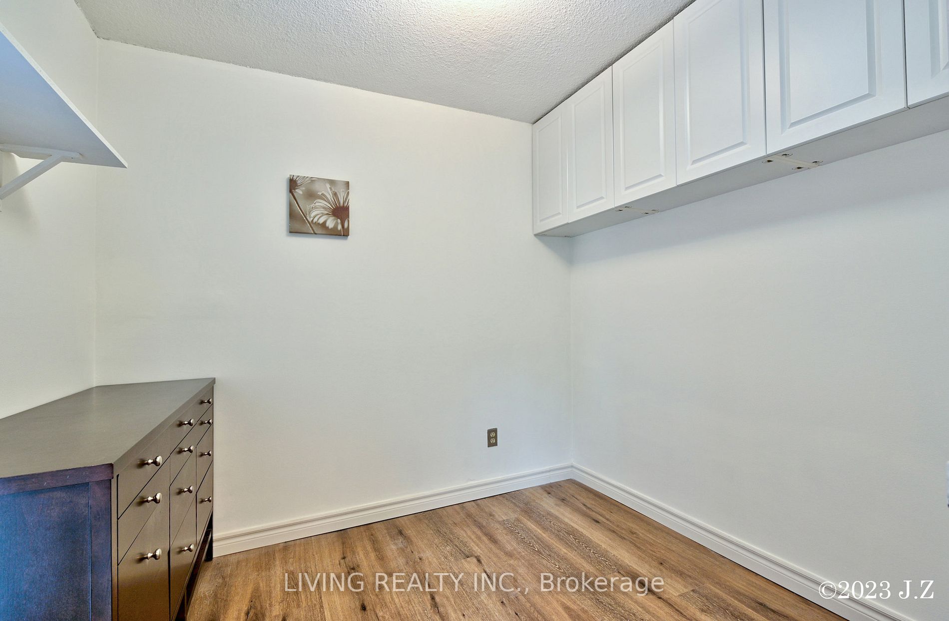 1395 Williamsport Dr, #352