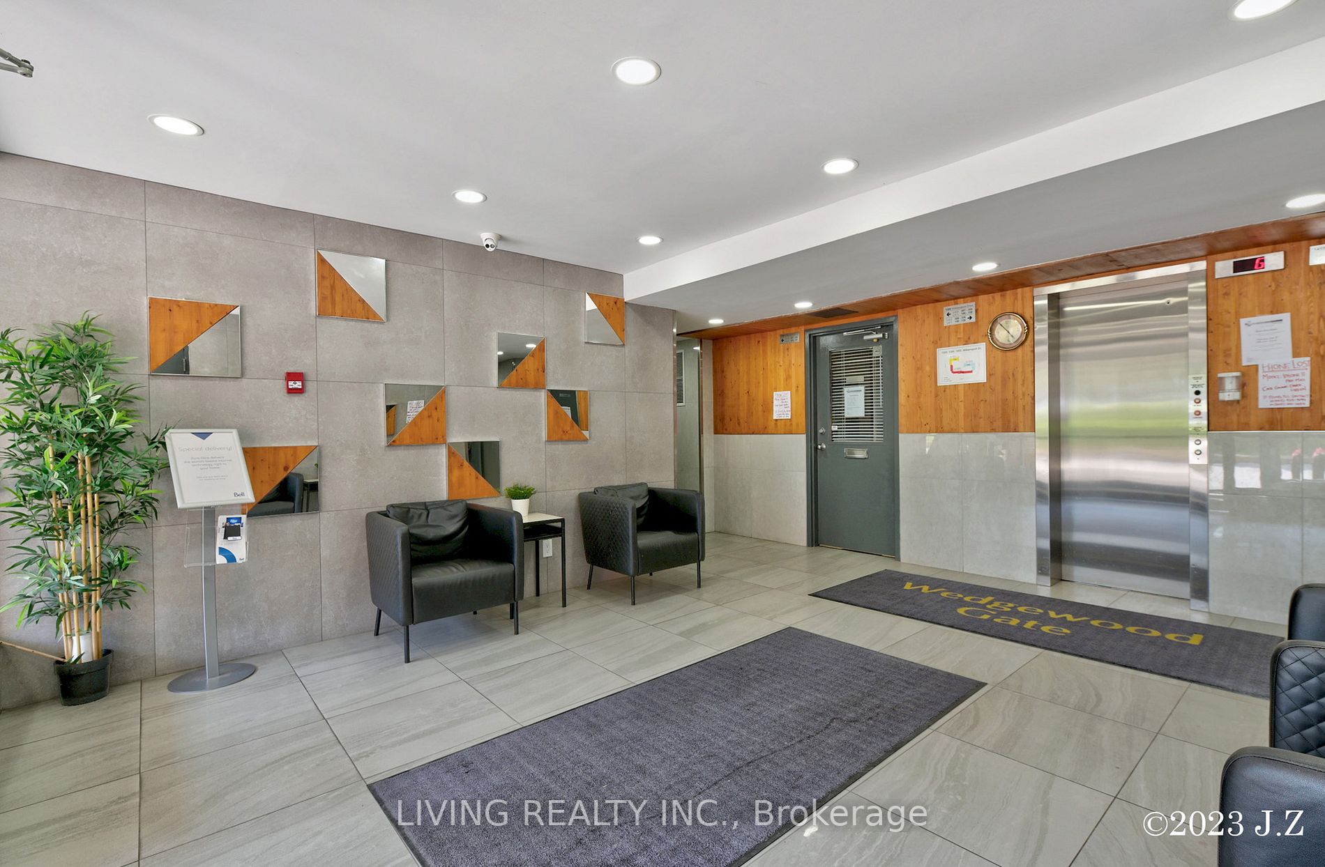 1395 Williamsport Dr, #352