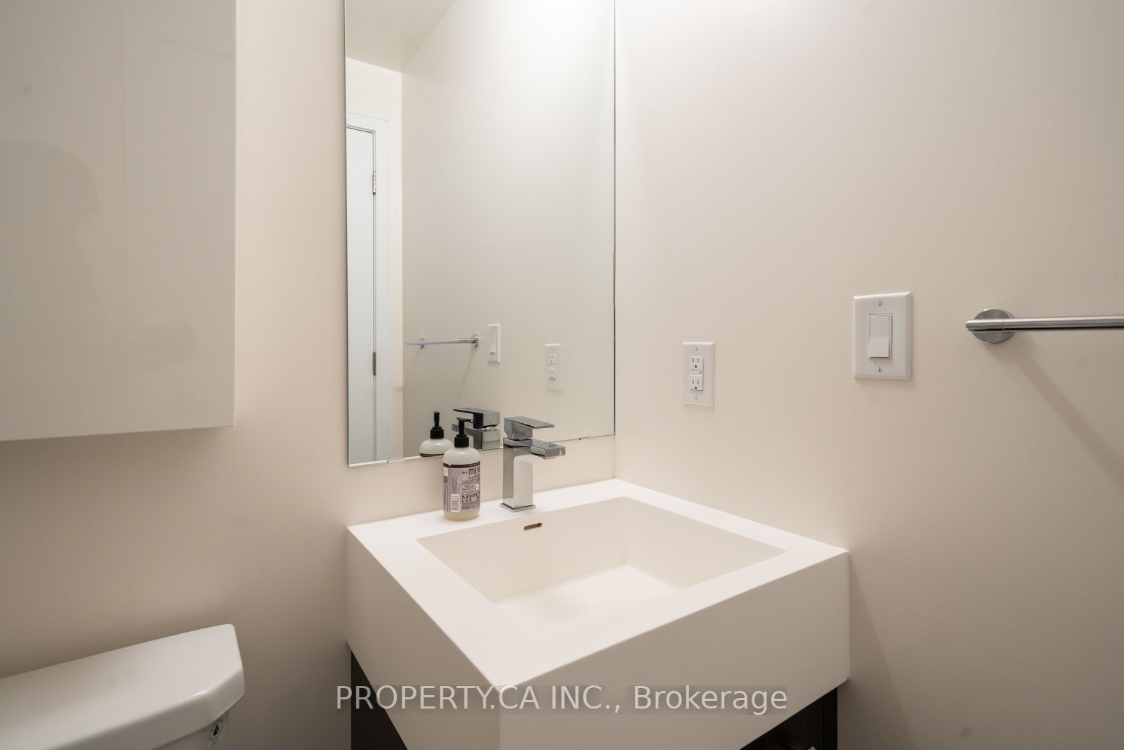 Listing W6702868 - Large Photo # 16