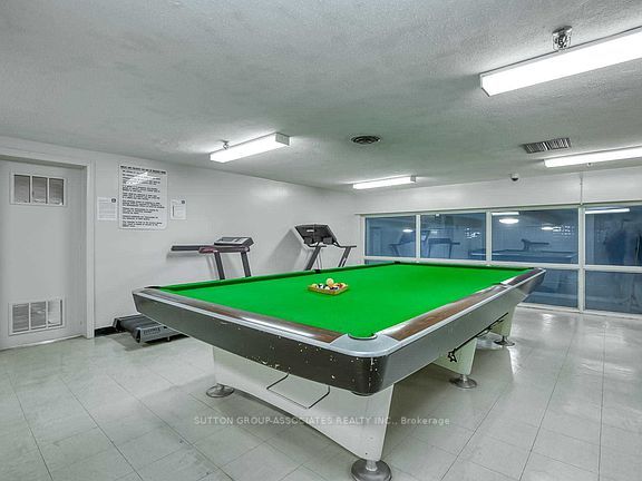 155 Marlee Ave, #1606
