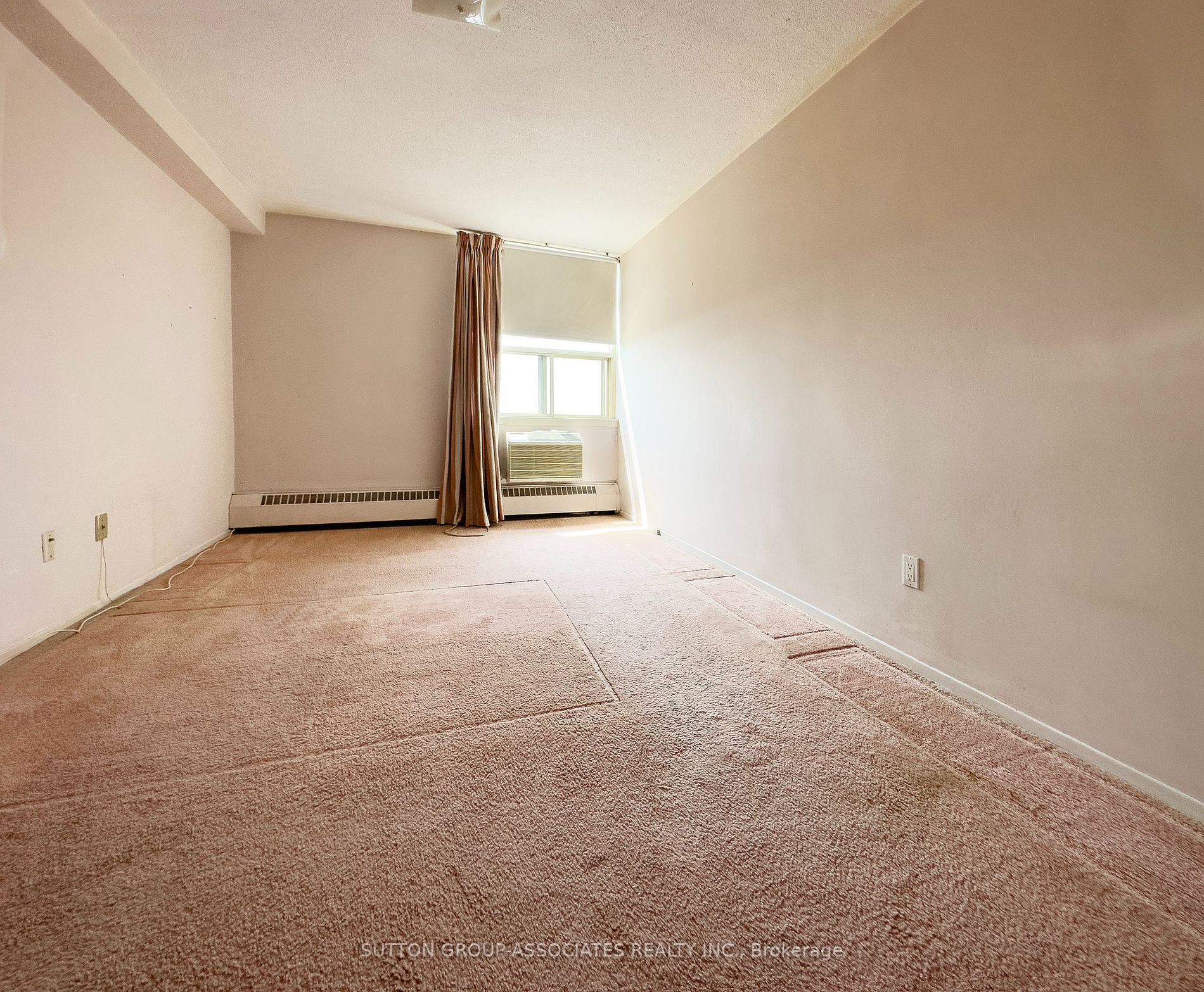 155 Marlee Ave, #1606