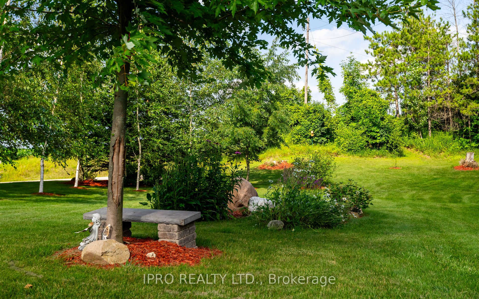 20538 Horseshoe Hill Road