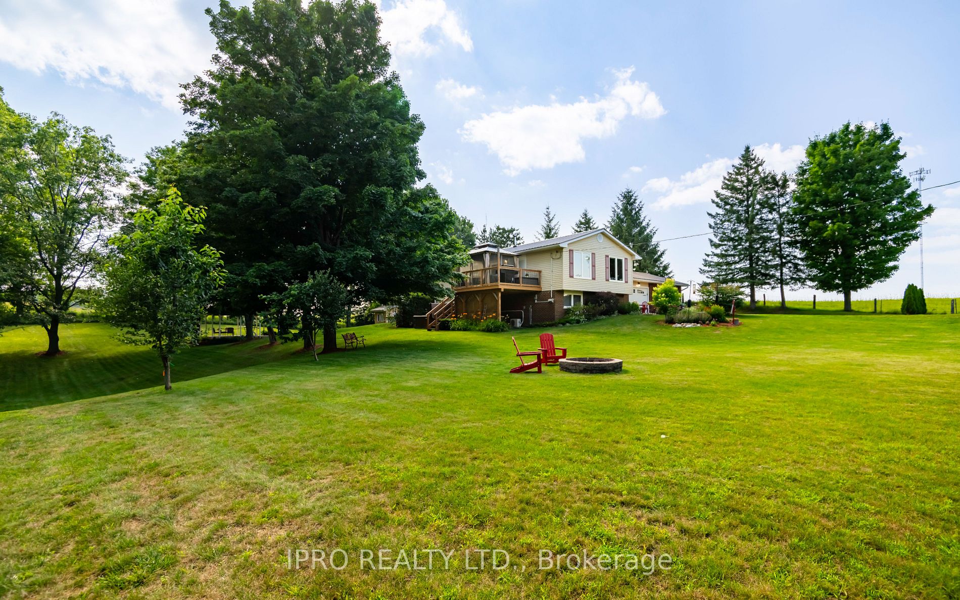 20538 Horseshoe Hill Road