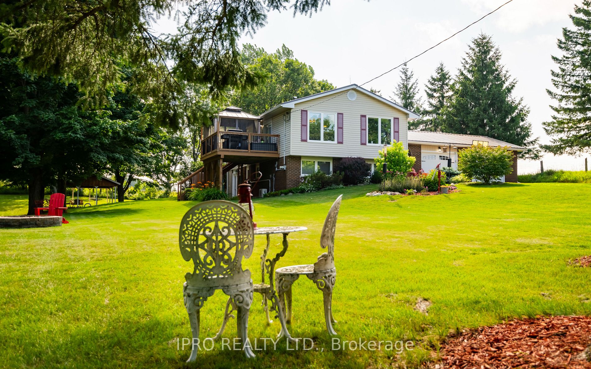 20538 Horseshoe Hill Road