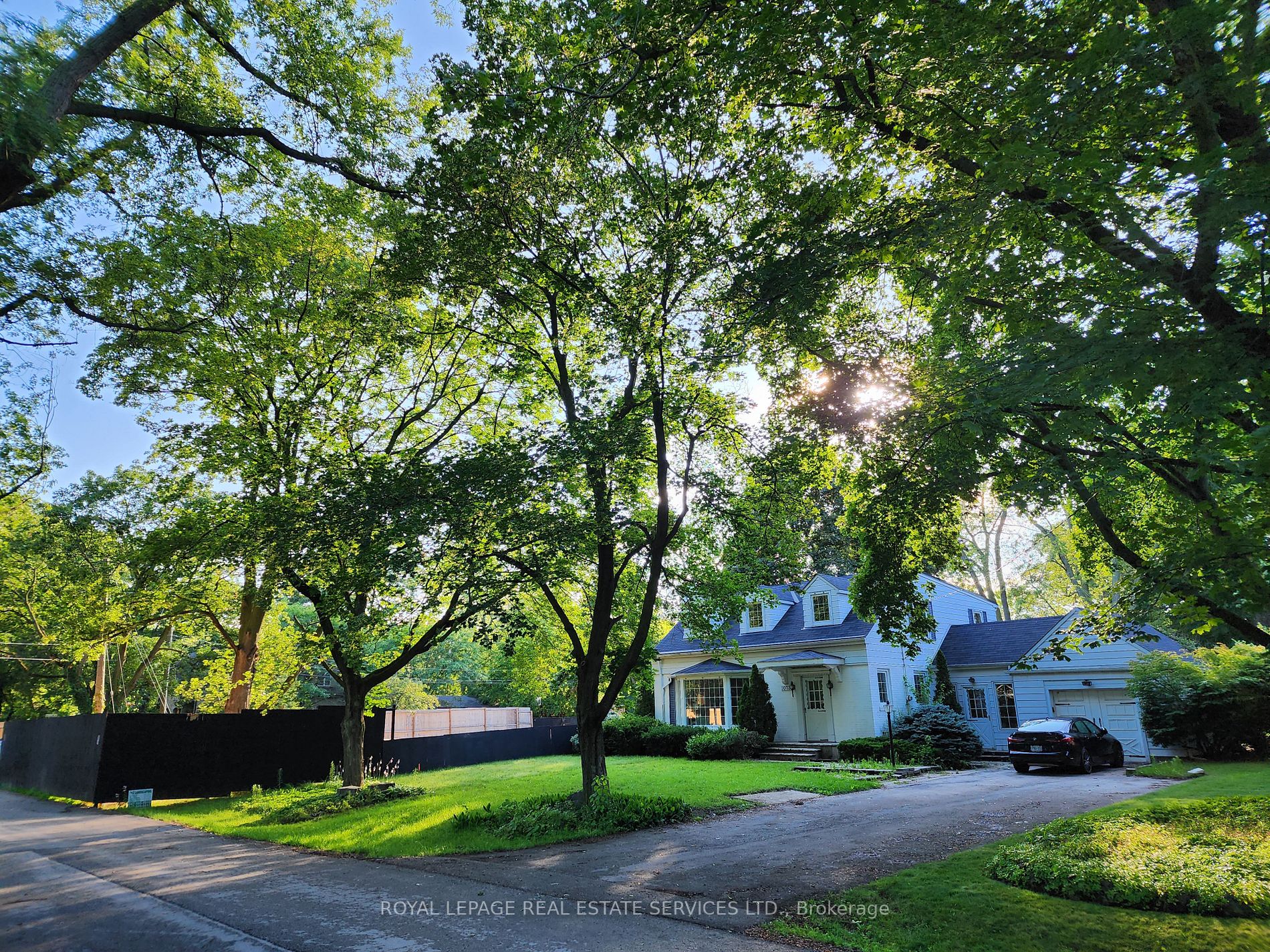 1073 Cedar Grove Blvd