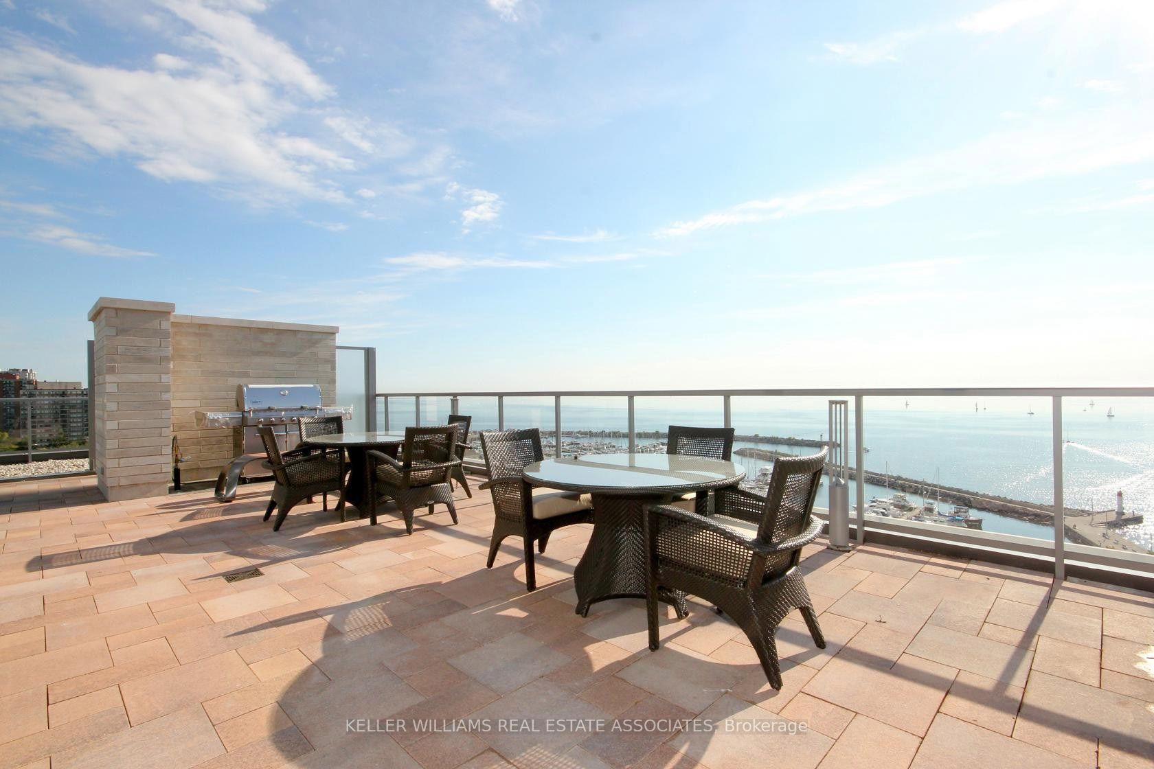 11 Bronte Rd, #413