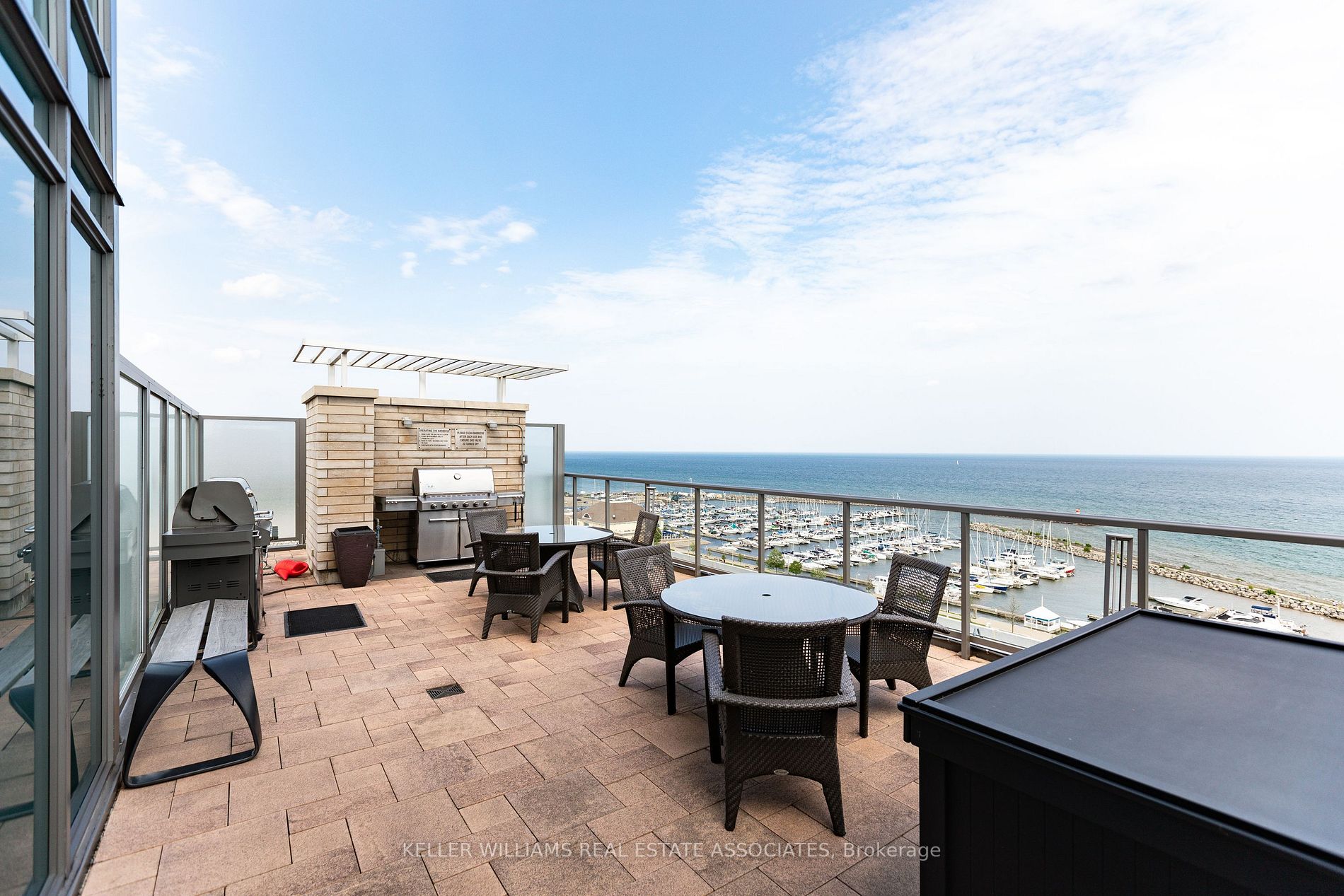 11 Bronte Rd, #413