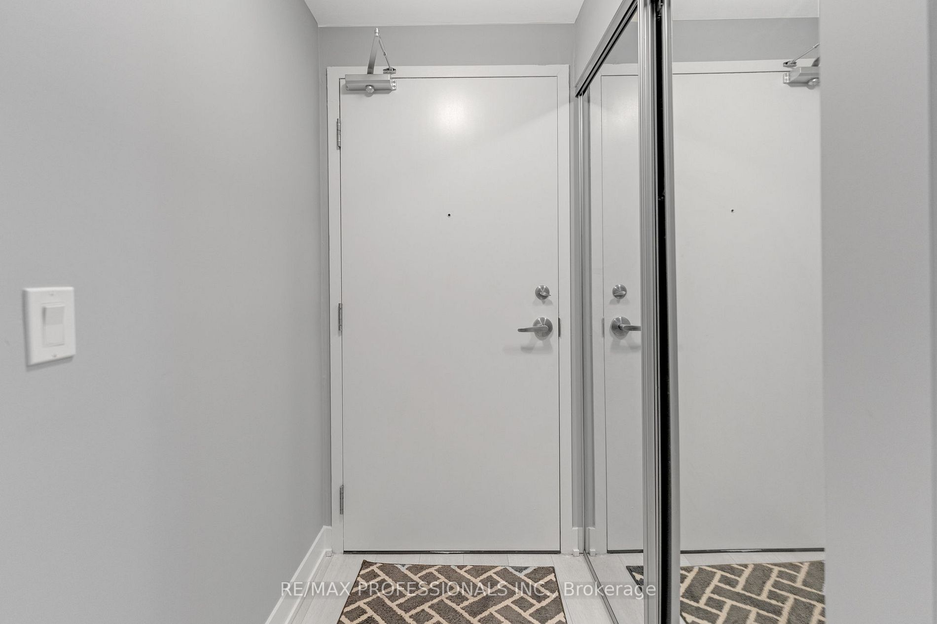 Listing W6703246 - Large Photo # 4