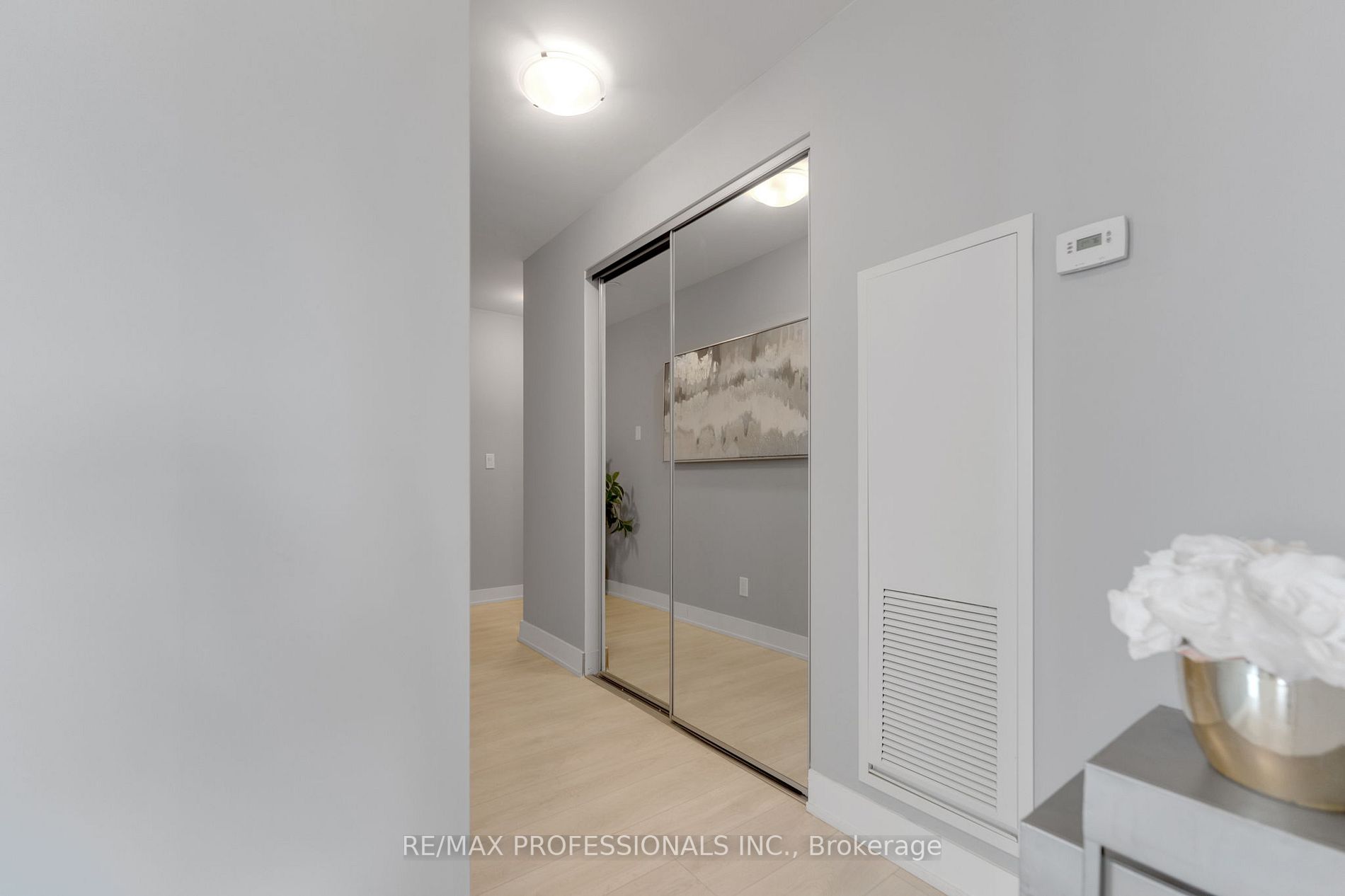 Listing W6703246 - Large Photo # 6