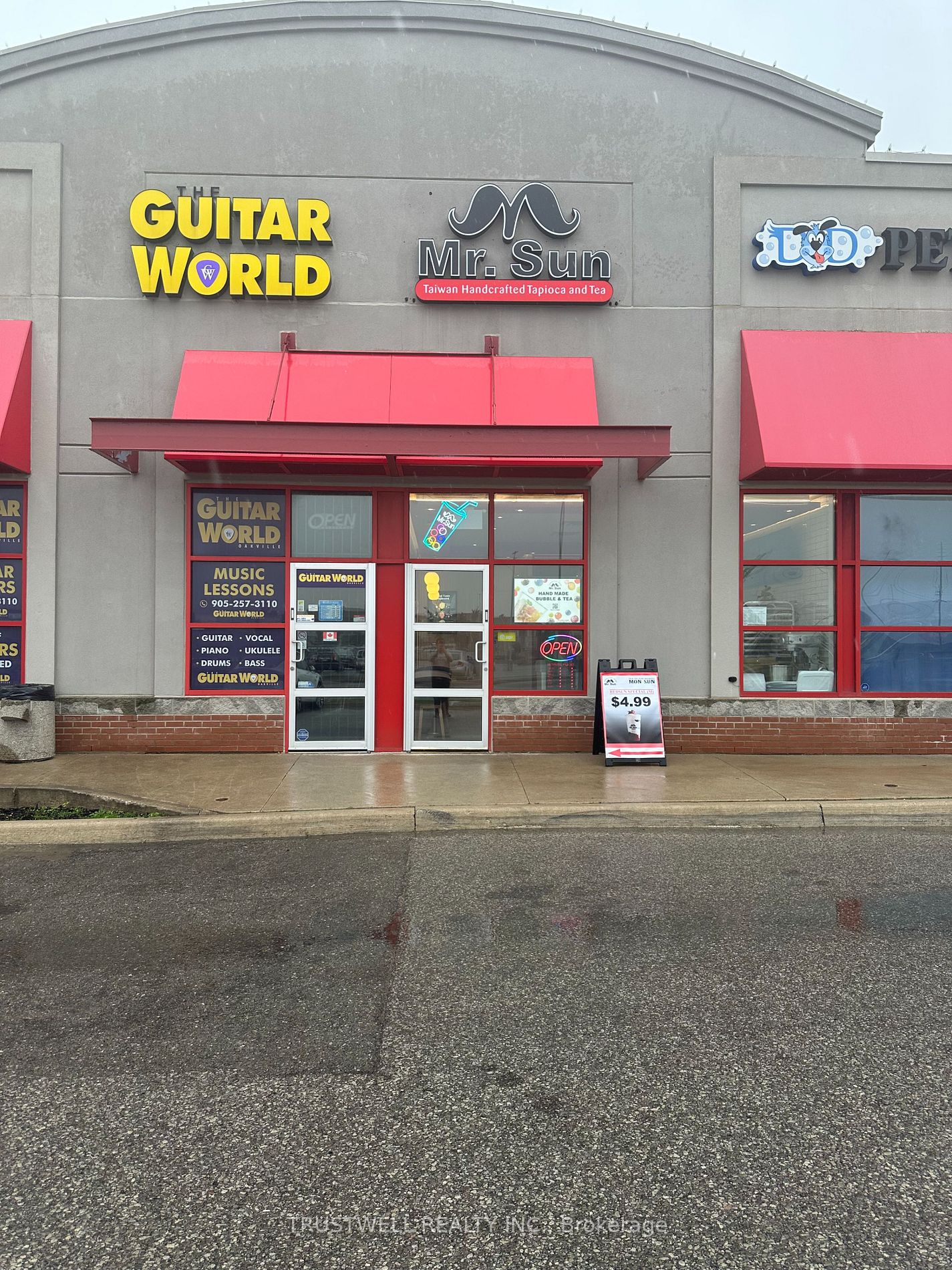 380 Dundas St E, #D6