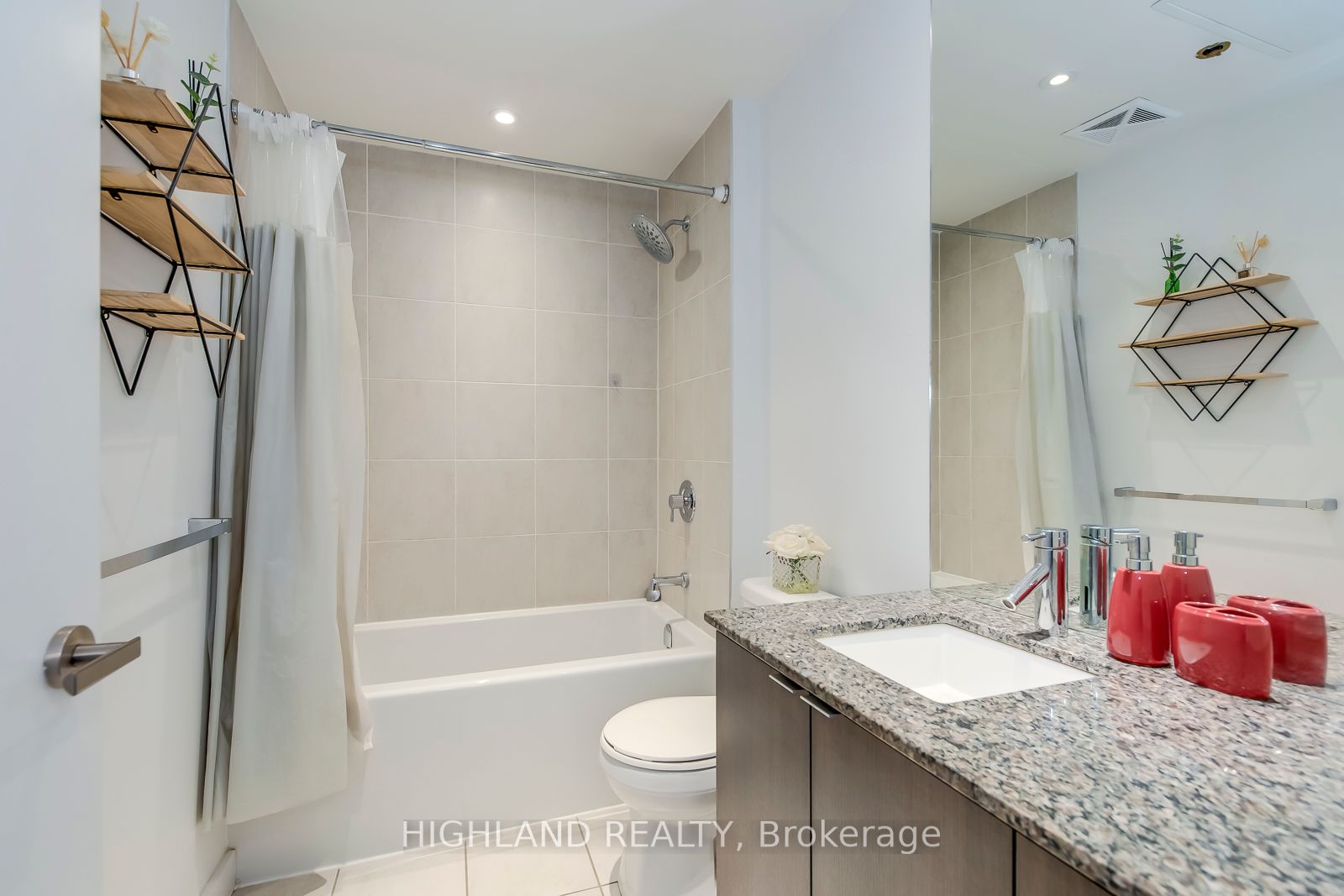 5035 Harvard Road, #202