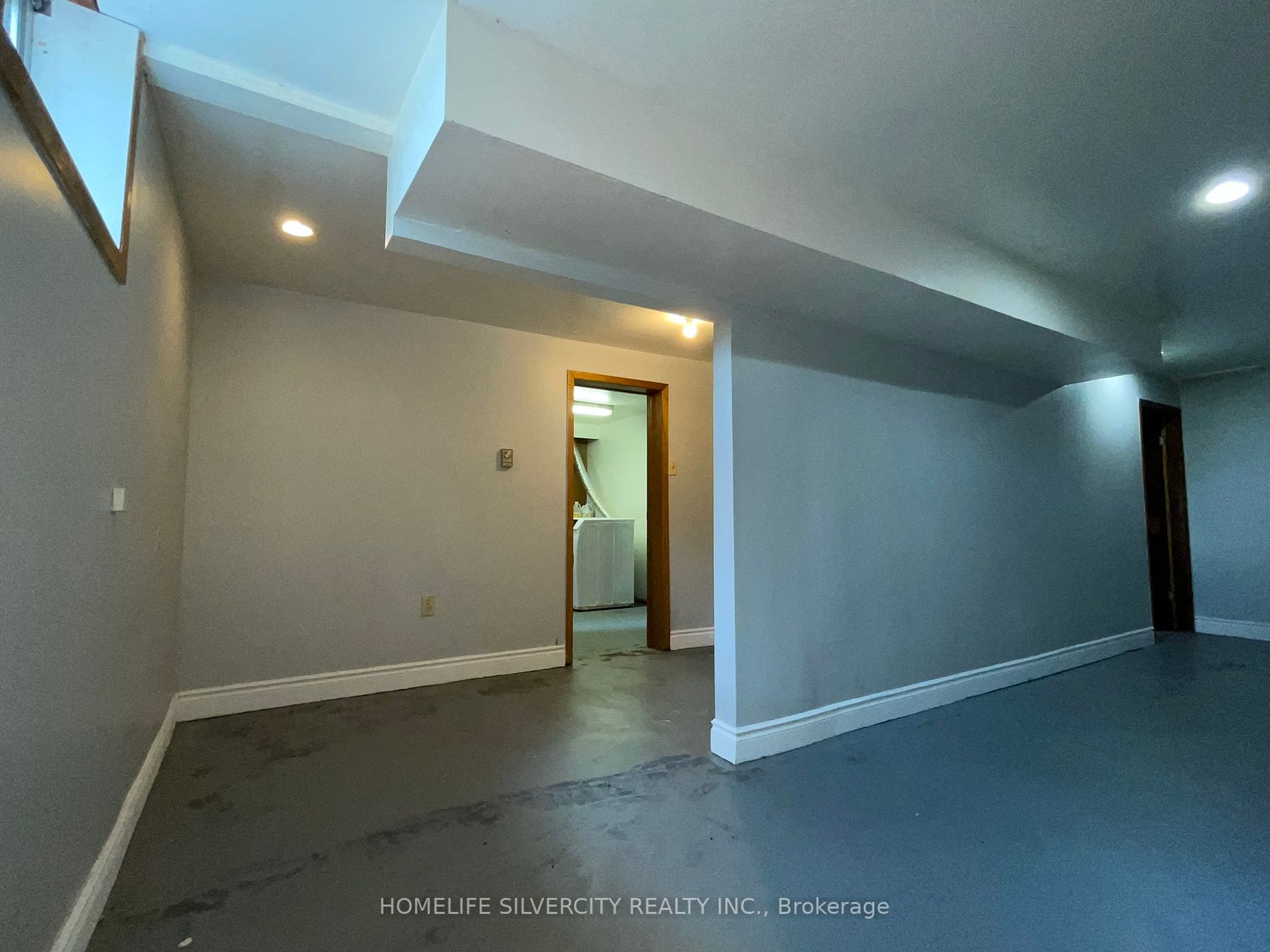 Listing W6703752 - Large Photo # 13