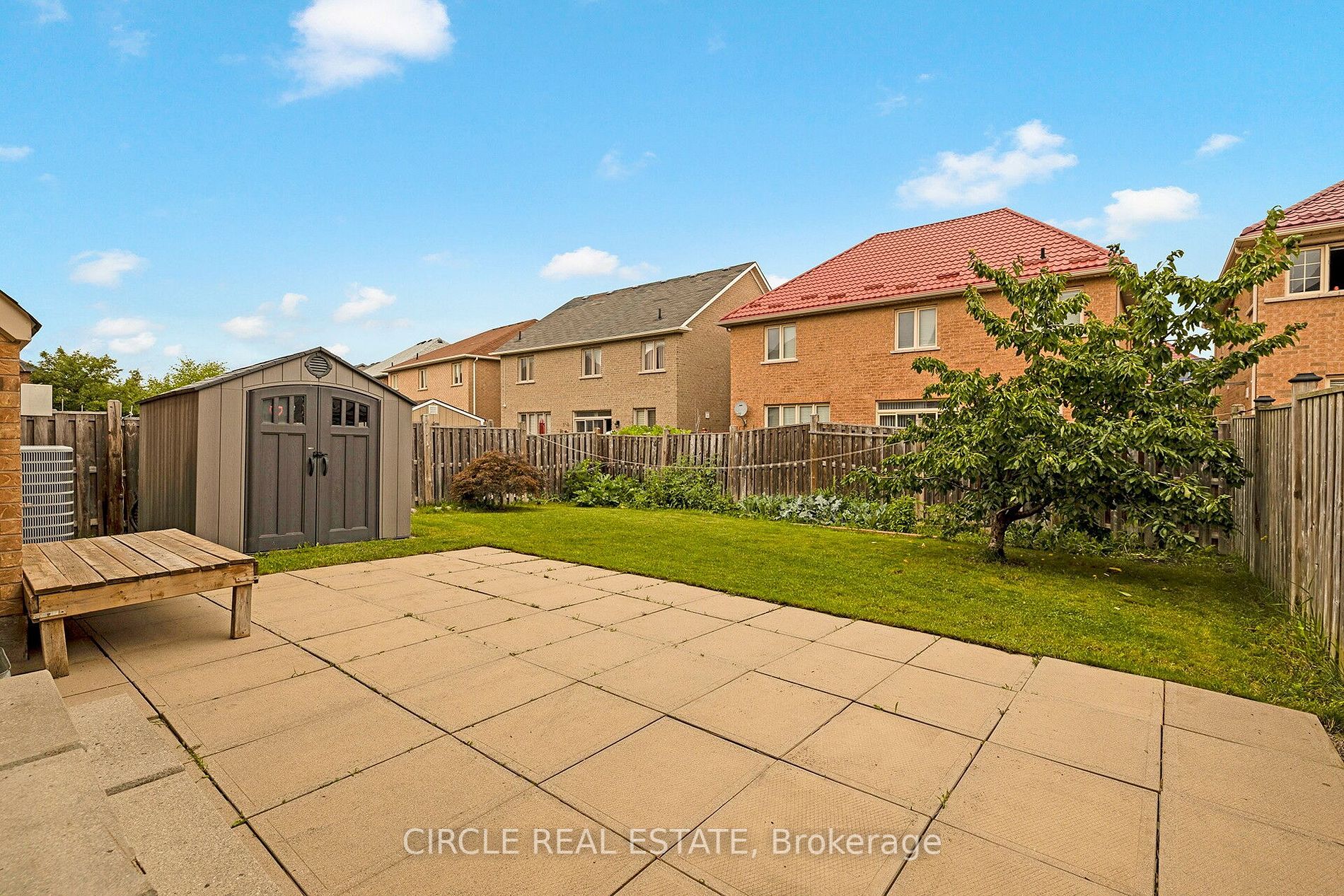 25 Lanebrook Drive