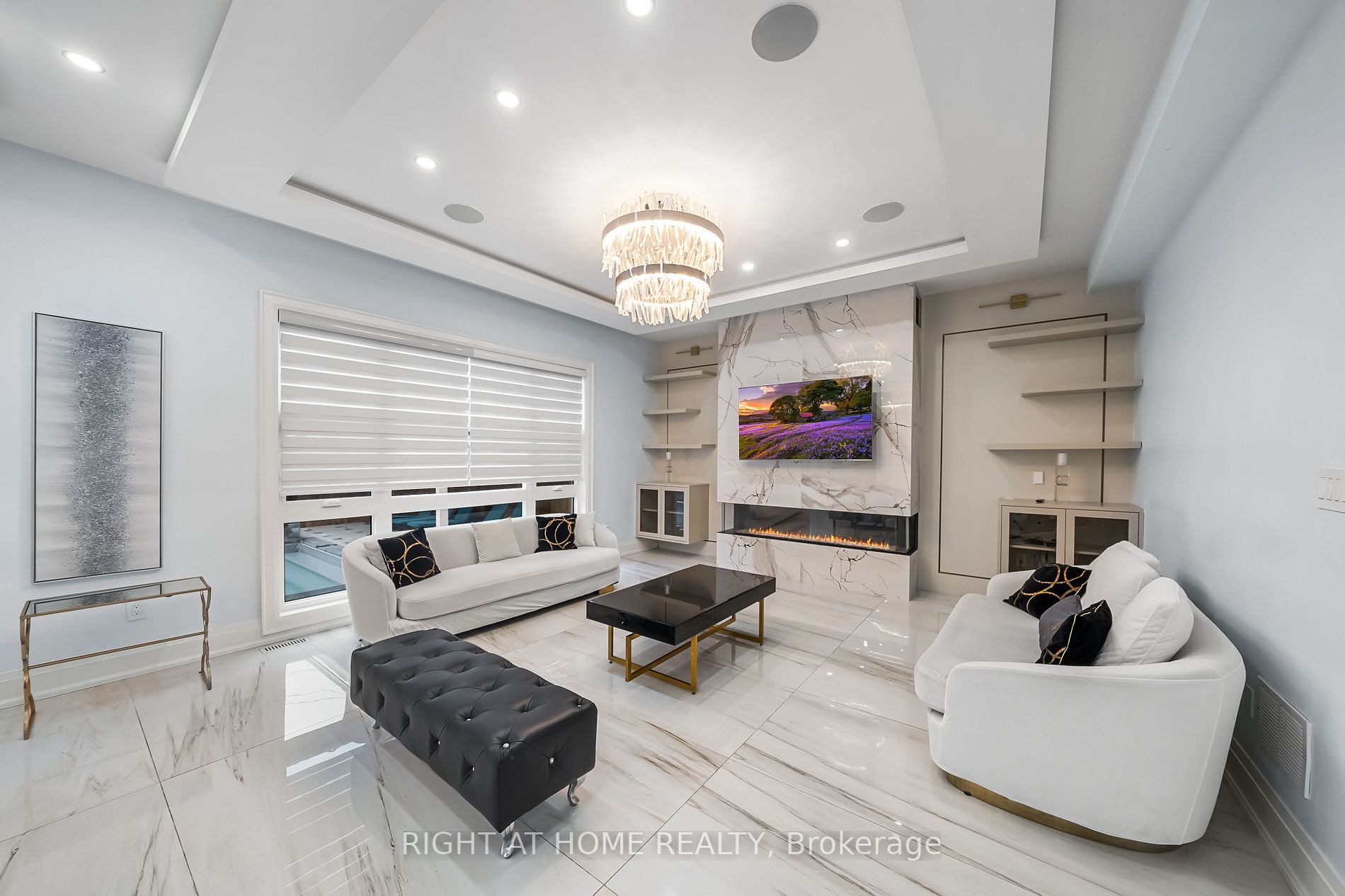 246 Edenbridge Drive