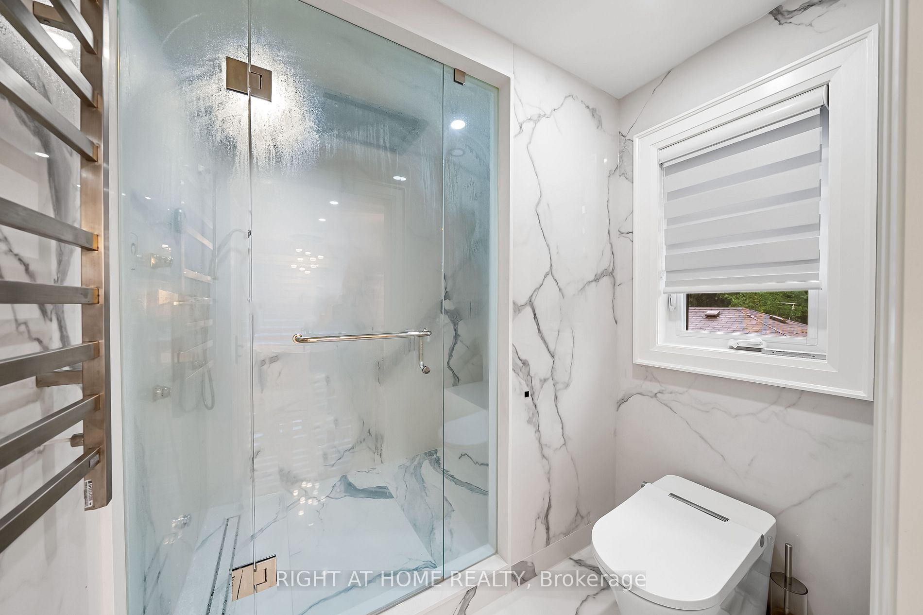 246 Edenbridge Drive