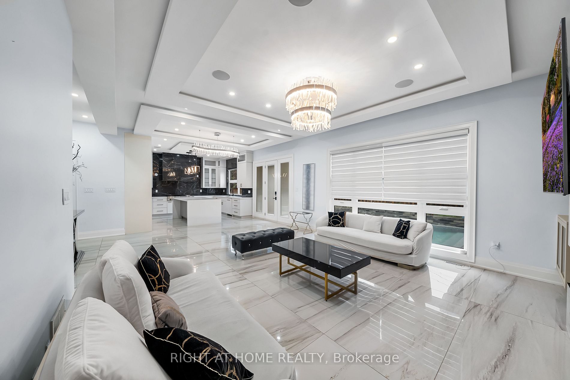 246 Edenbridge Drive