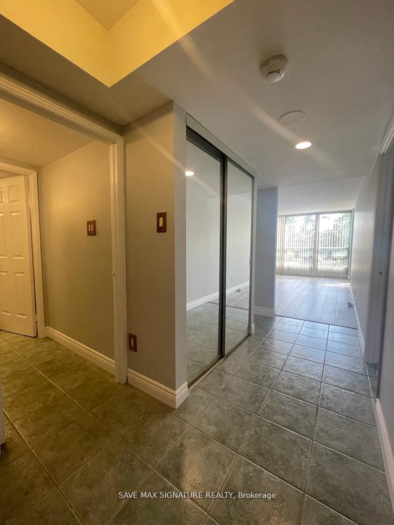 310 Mill St, #206