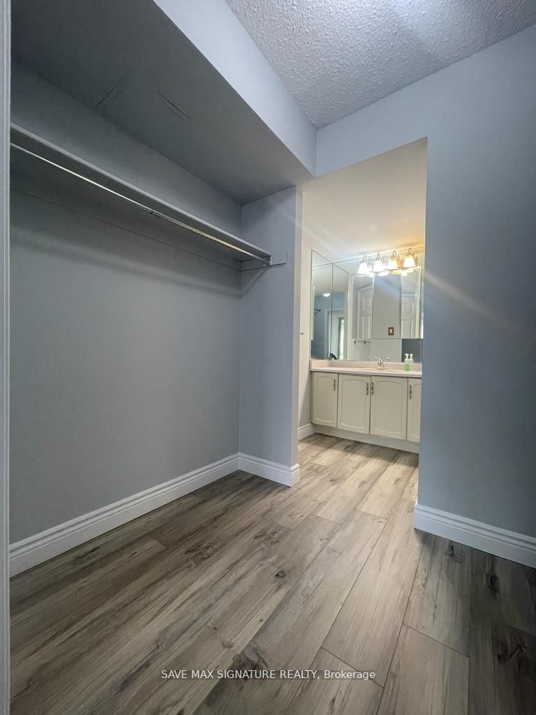 310 Mill St, #206