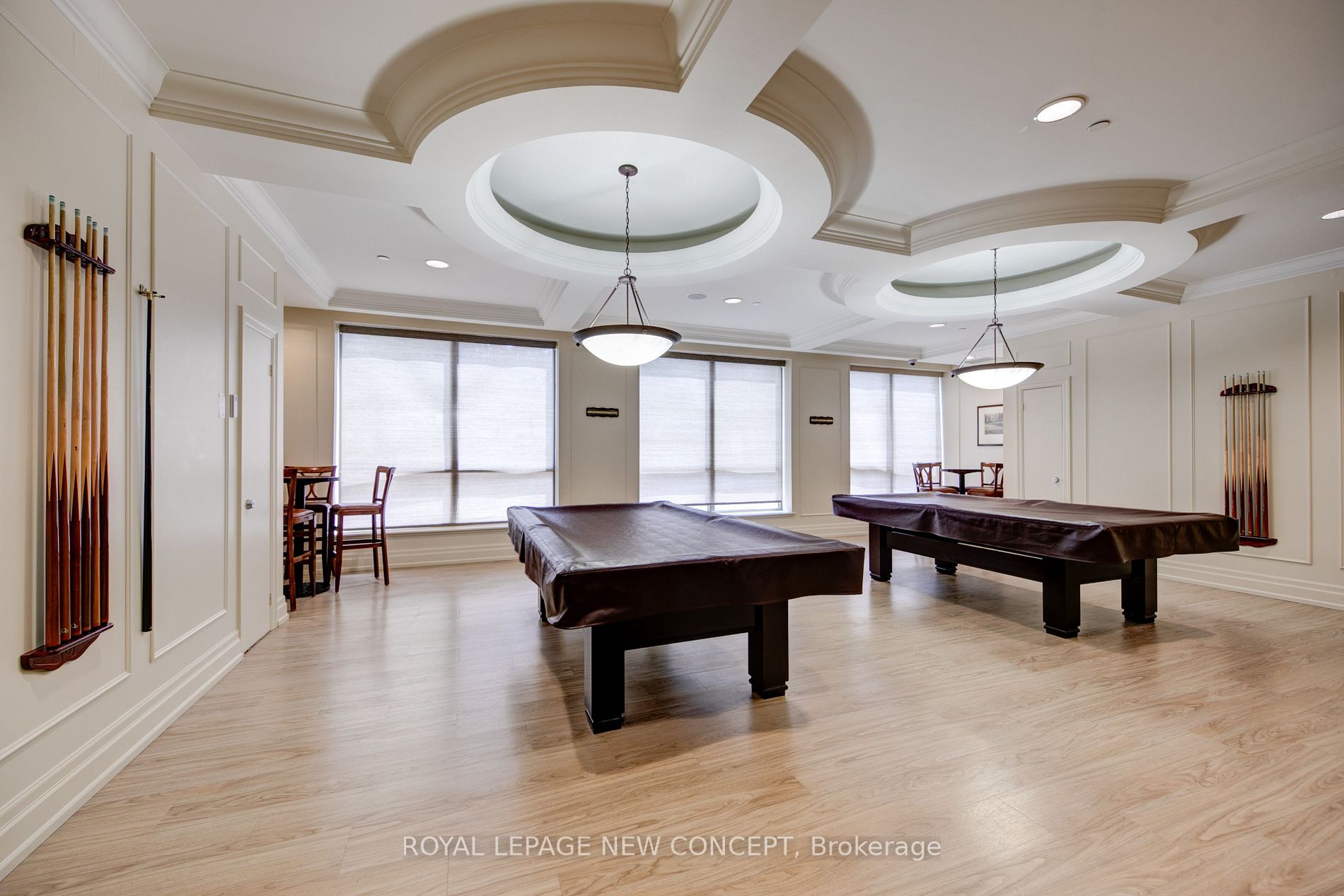 5229 Dundas St W, #1806