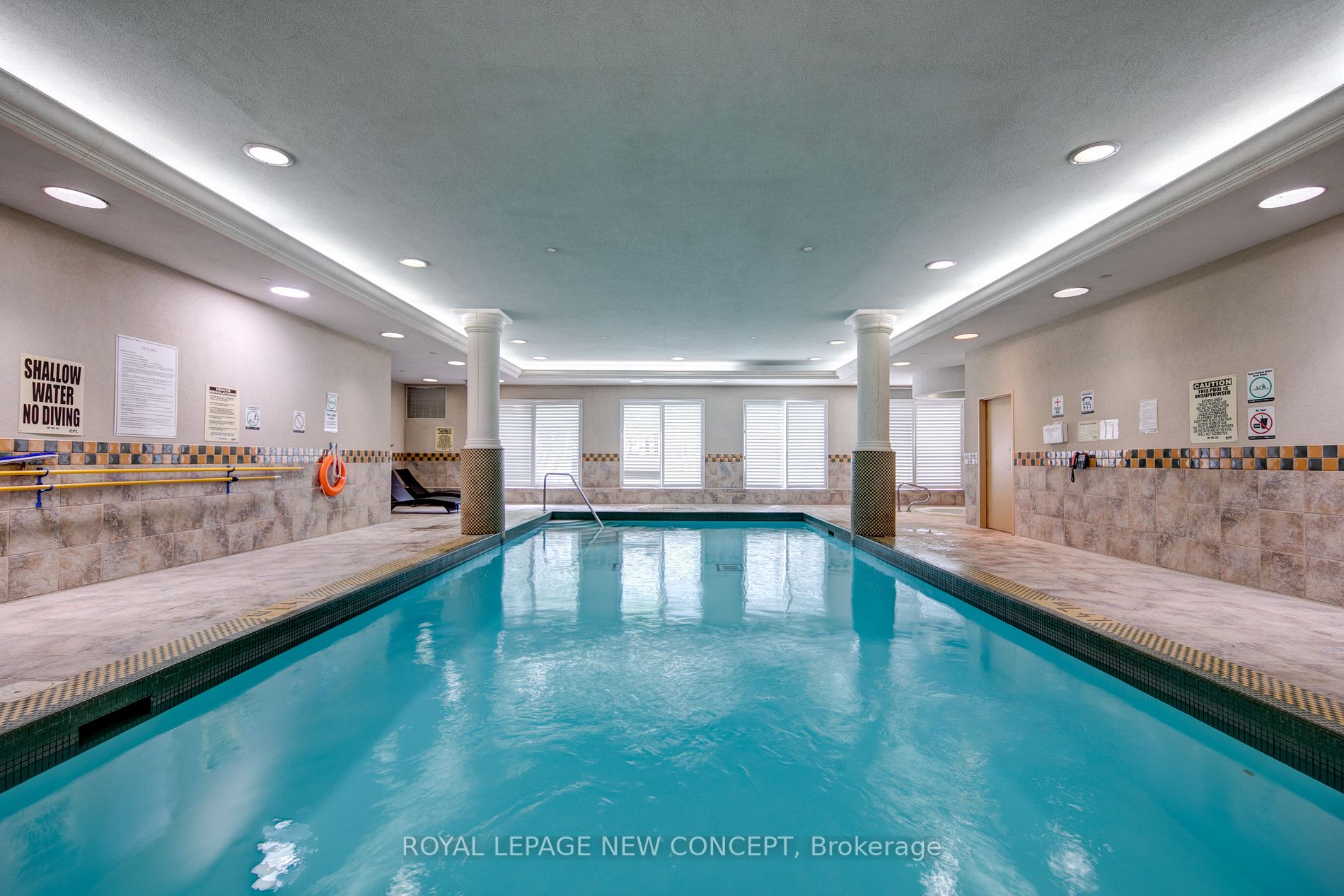 5229 Dundas St W, #1806