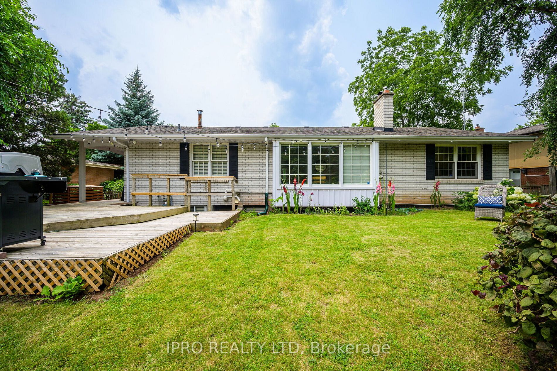 253 Appleby Line