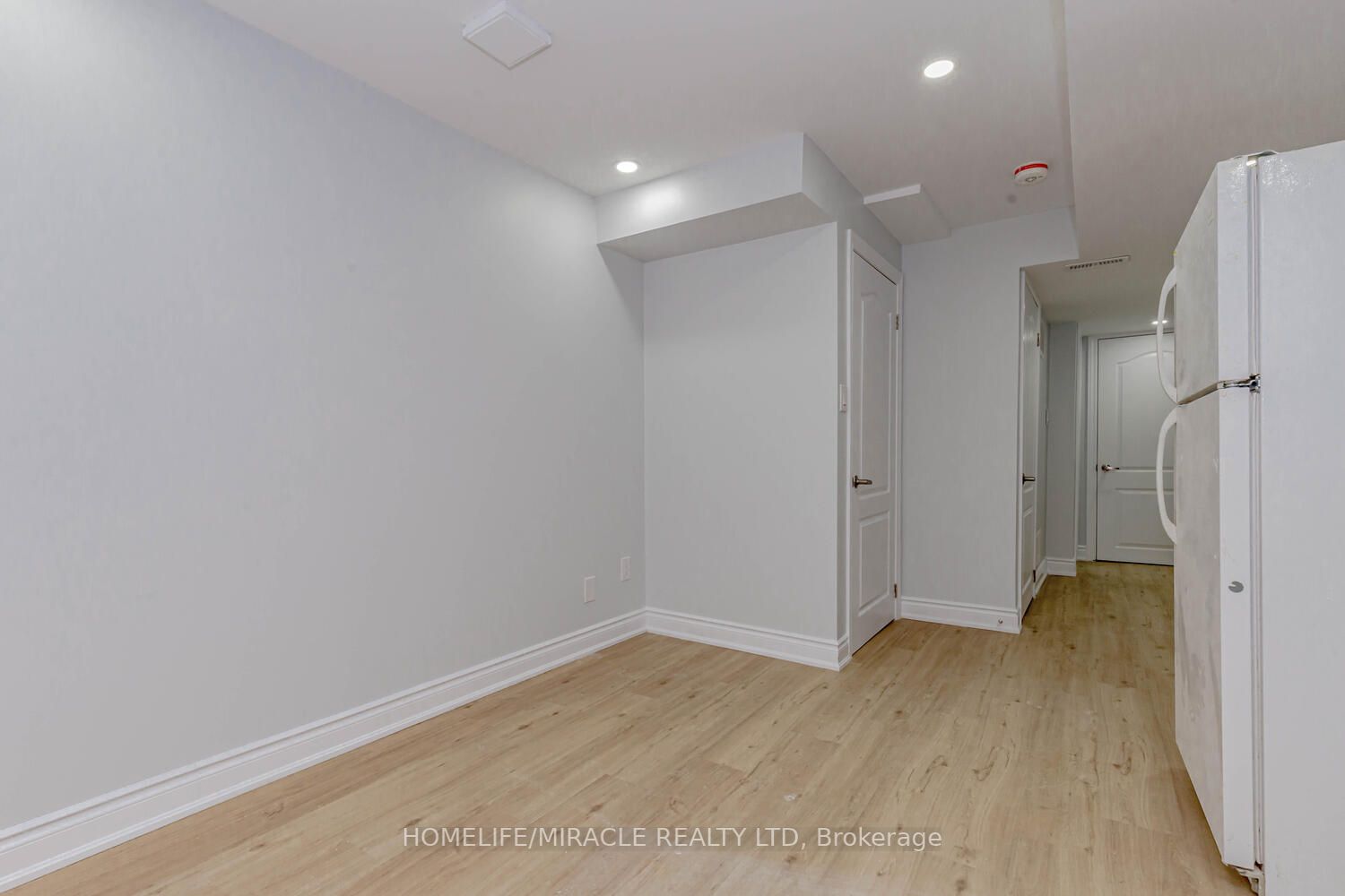 44 Leatherhead Court, #Lower