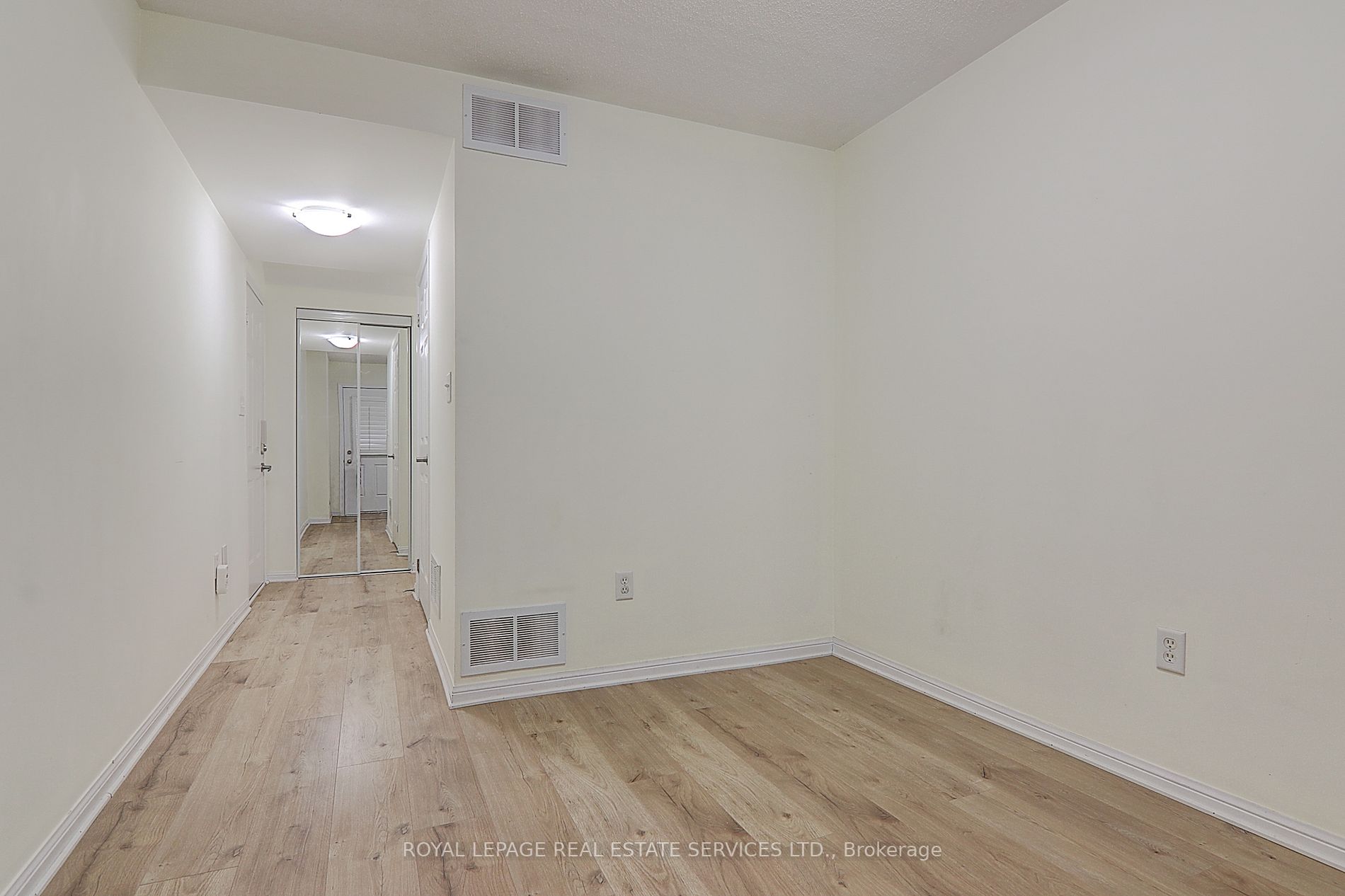 3047 Dewridge Avenue