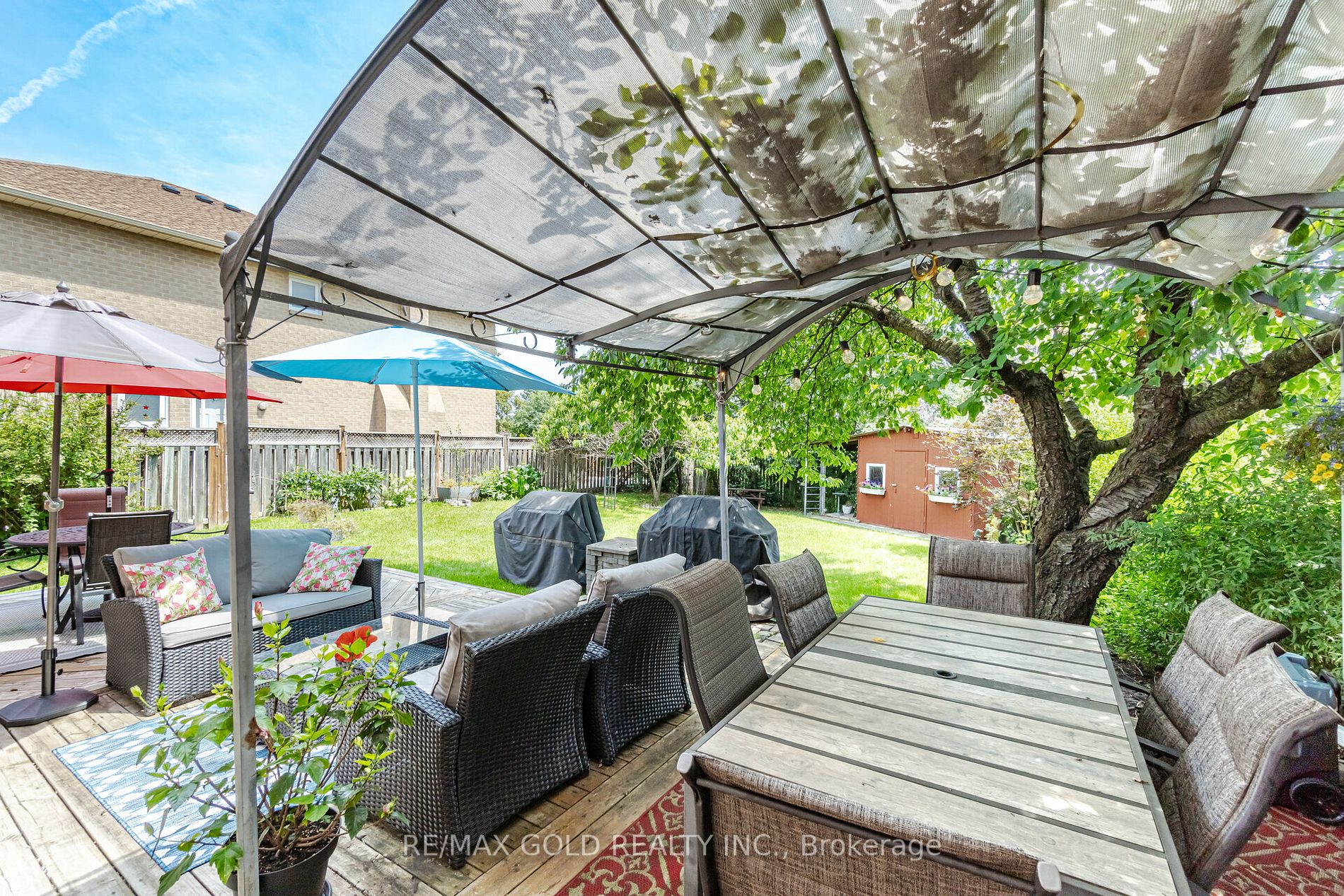 16 Creekview Crt