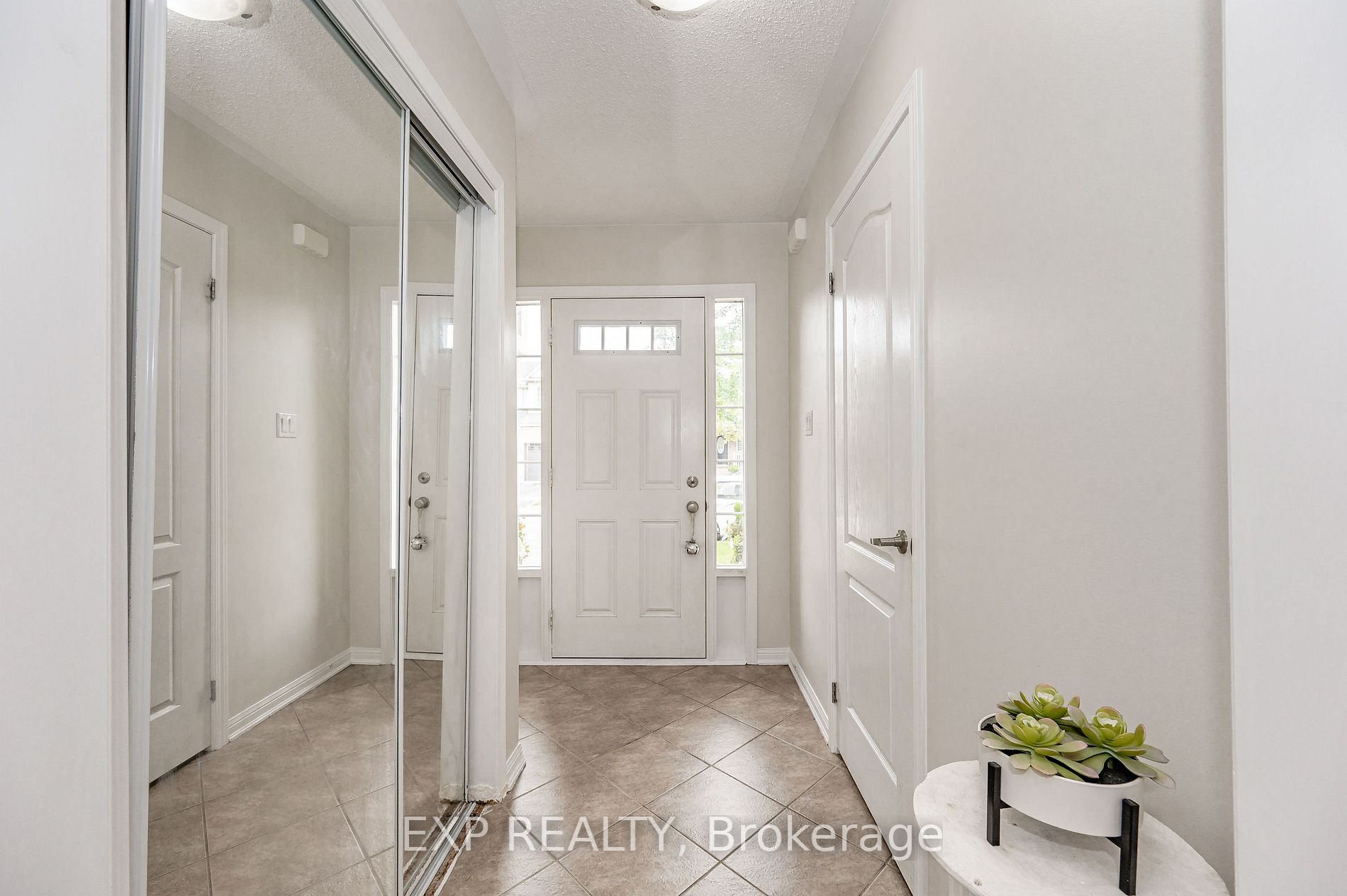 Listing W6705250 - Large Photo # 7