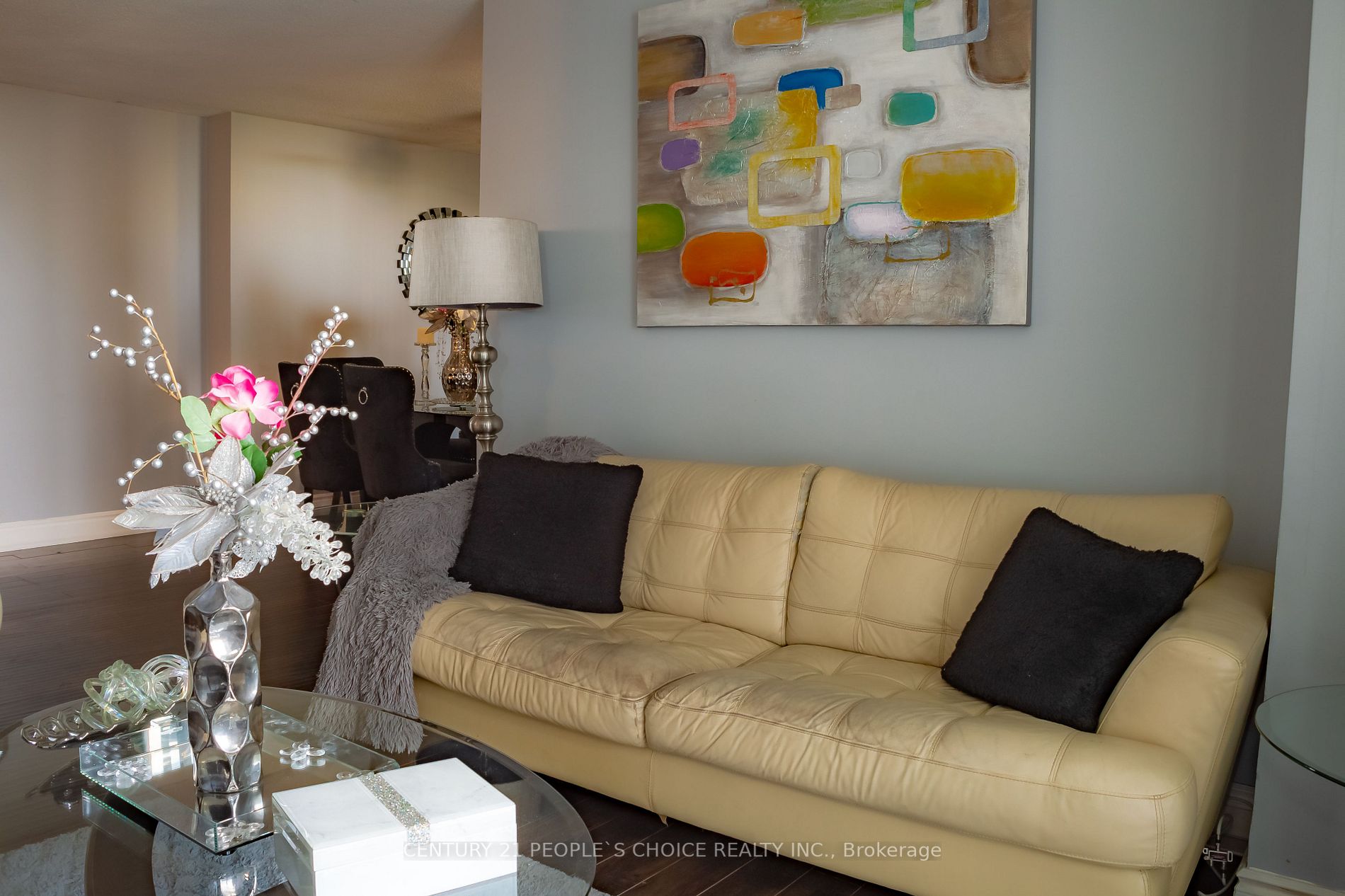 21 Knightsbridge Rd, #907