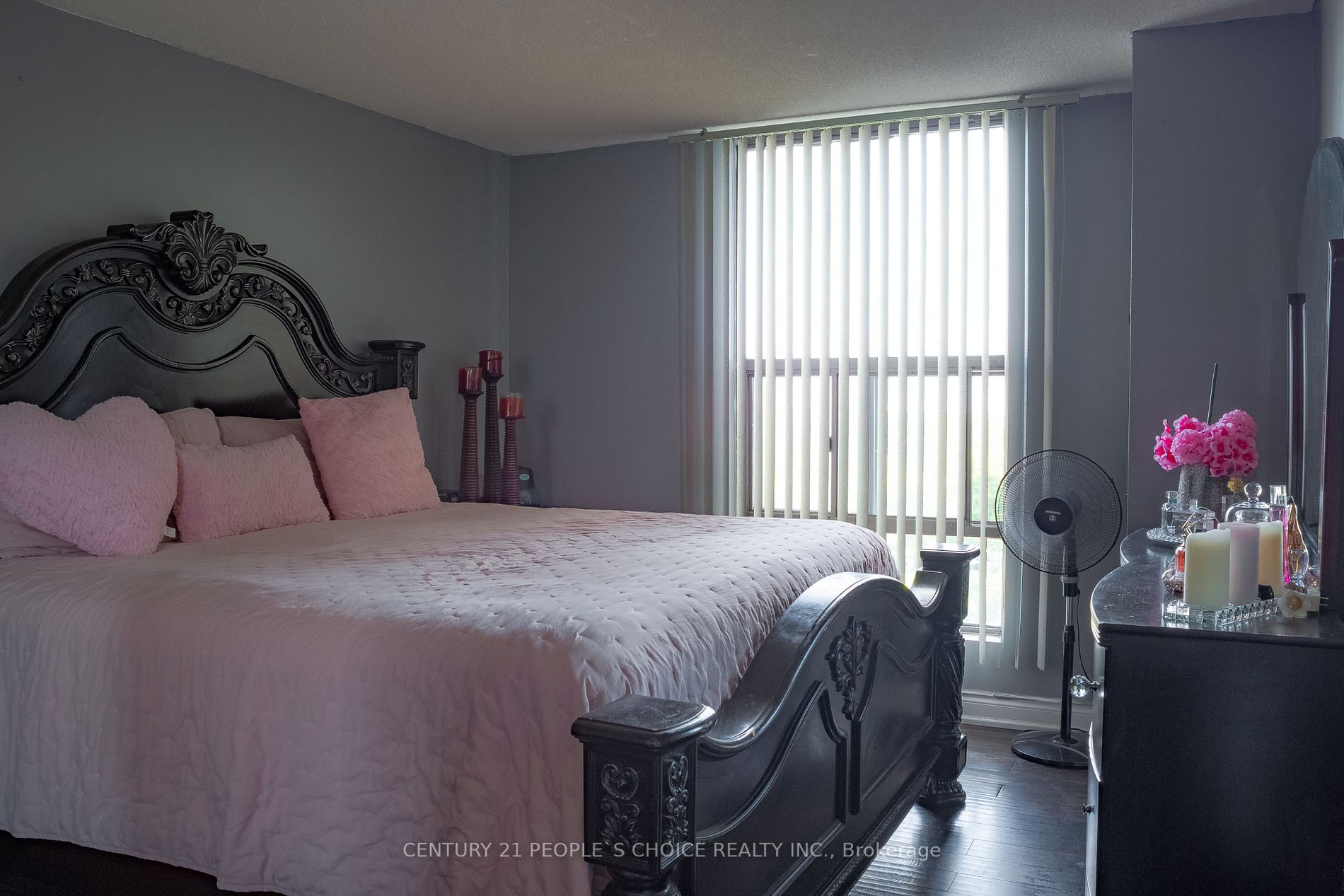 21 Knightsbridge Rd, #907