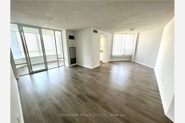 550 Webb Dr, Mississauga