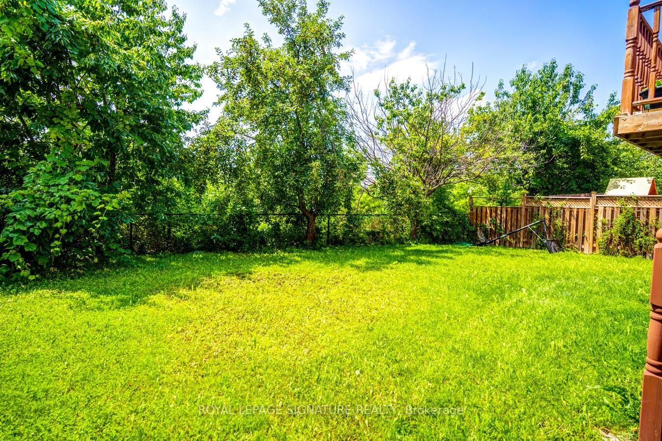 34 Modesto Cres N