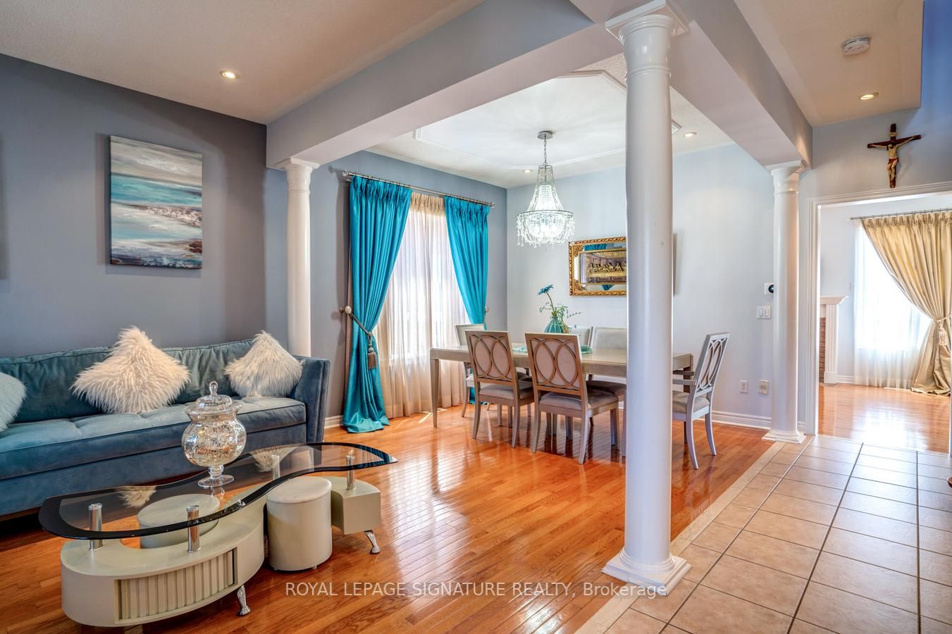 34 Modesto Cres N