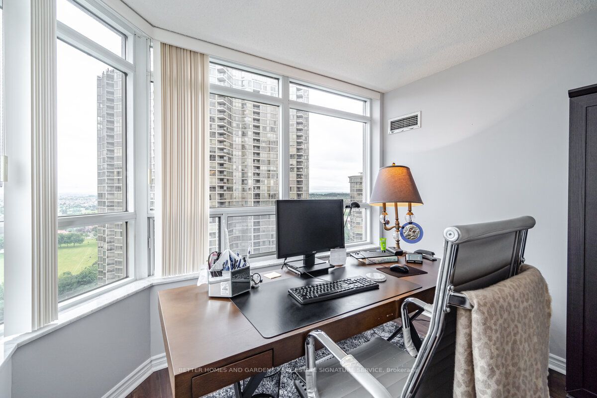 35 Kingsbridge Gardens Circ, #2012