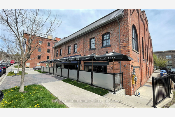 33 Powerhouse St, Toronto
