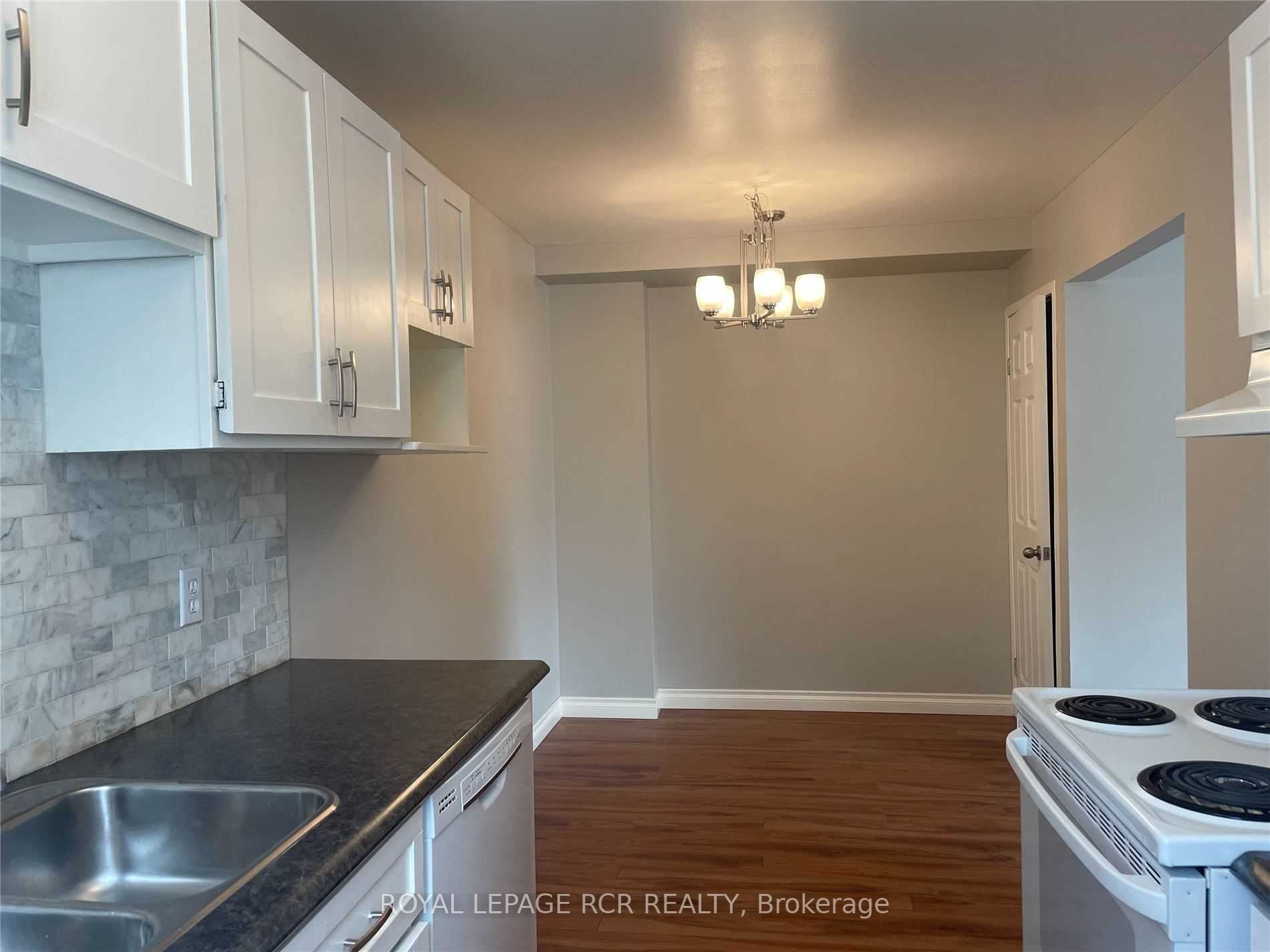 2 Cedar Dr, #4