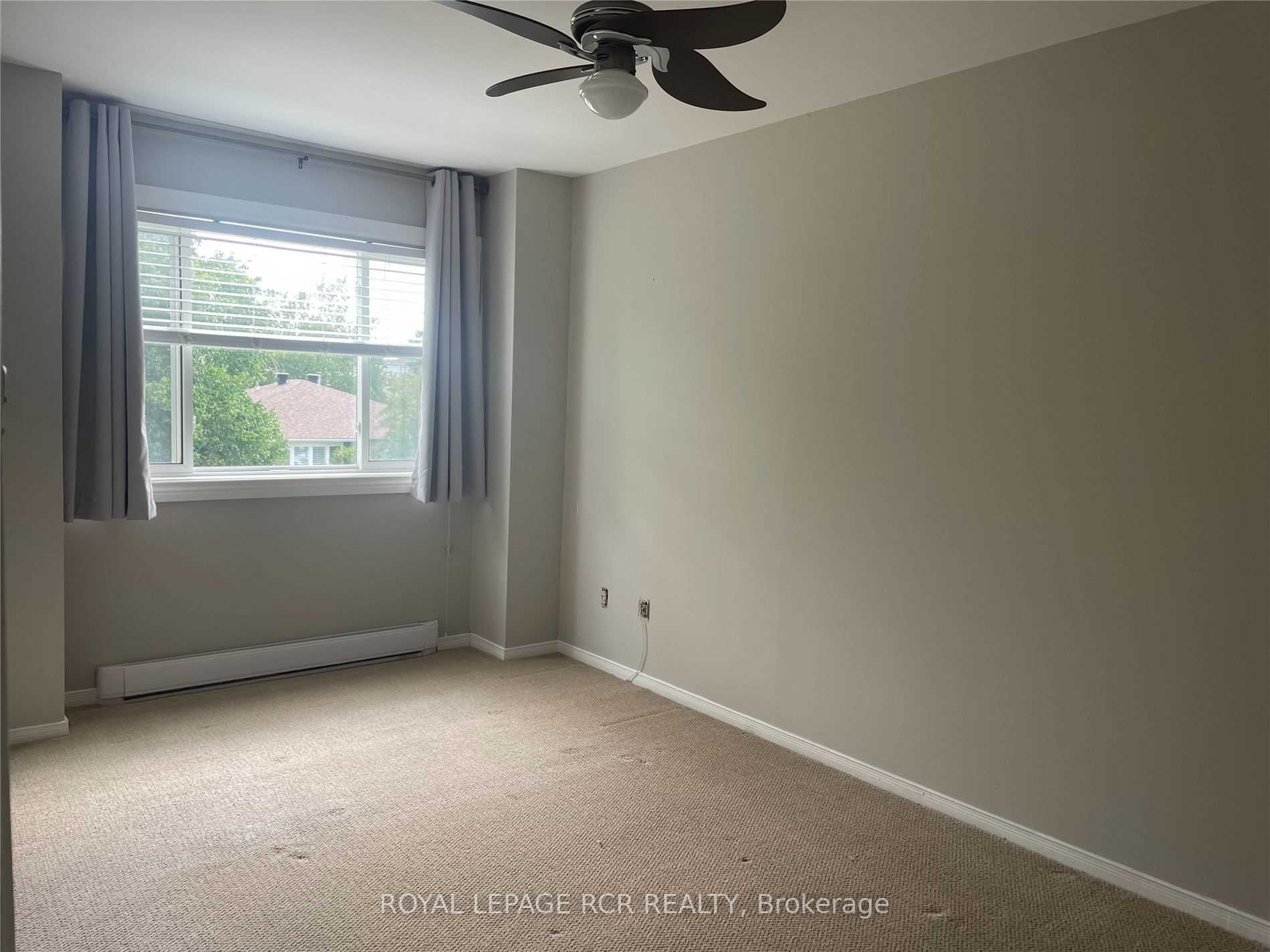 2 Cedar Dr, #4