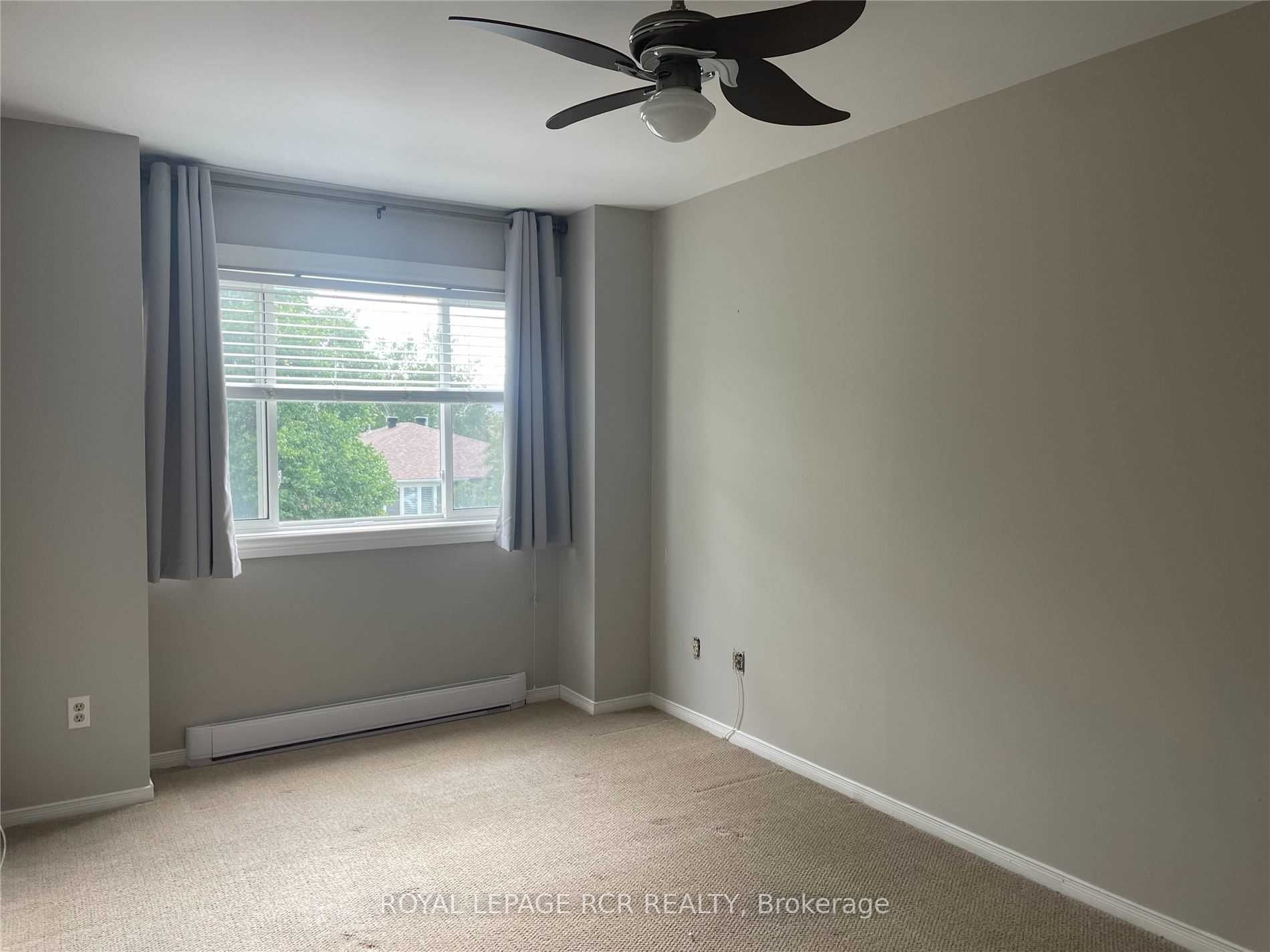 2 Cedar Dr, #4