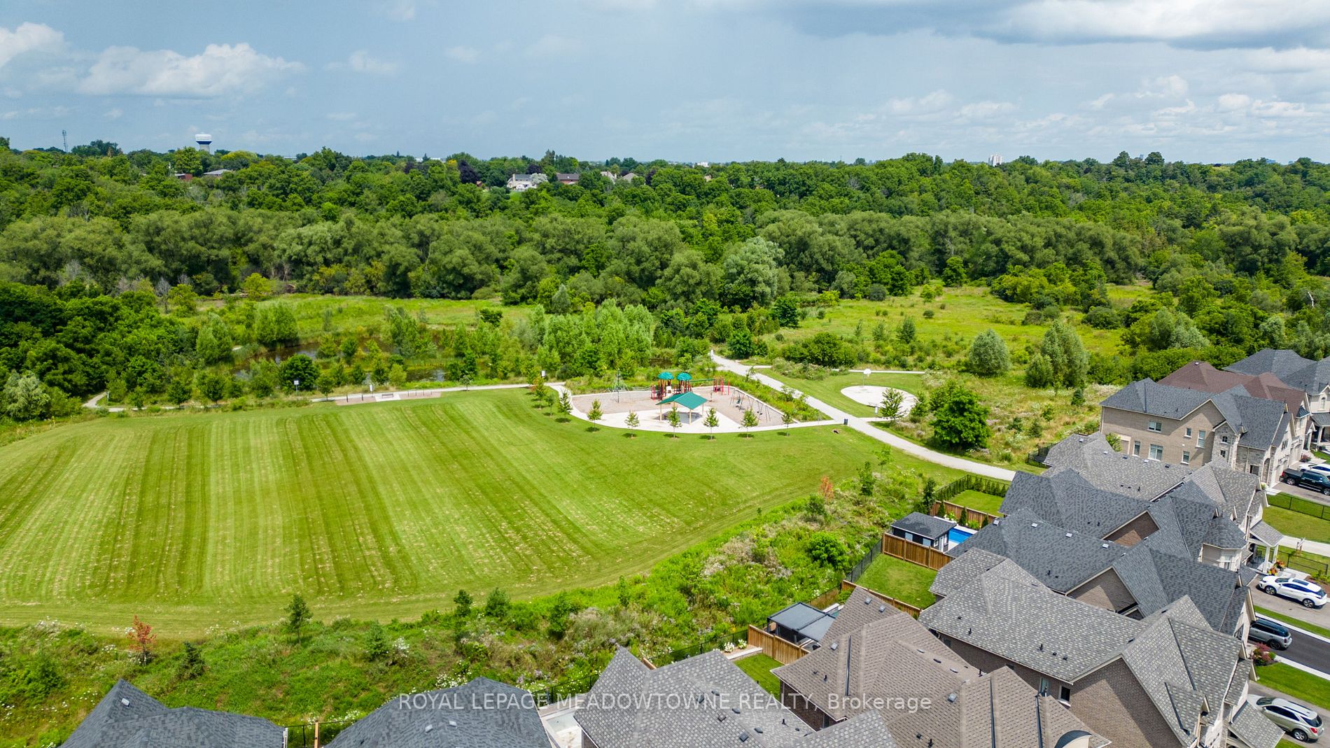 37 West Branch Drive