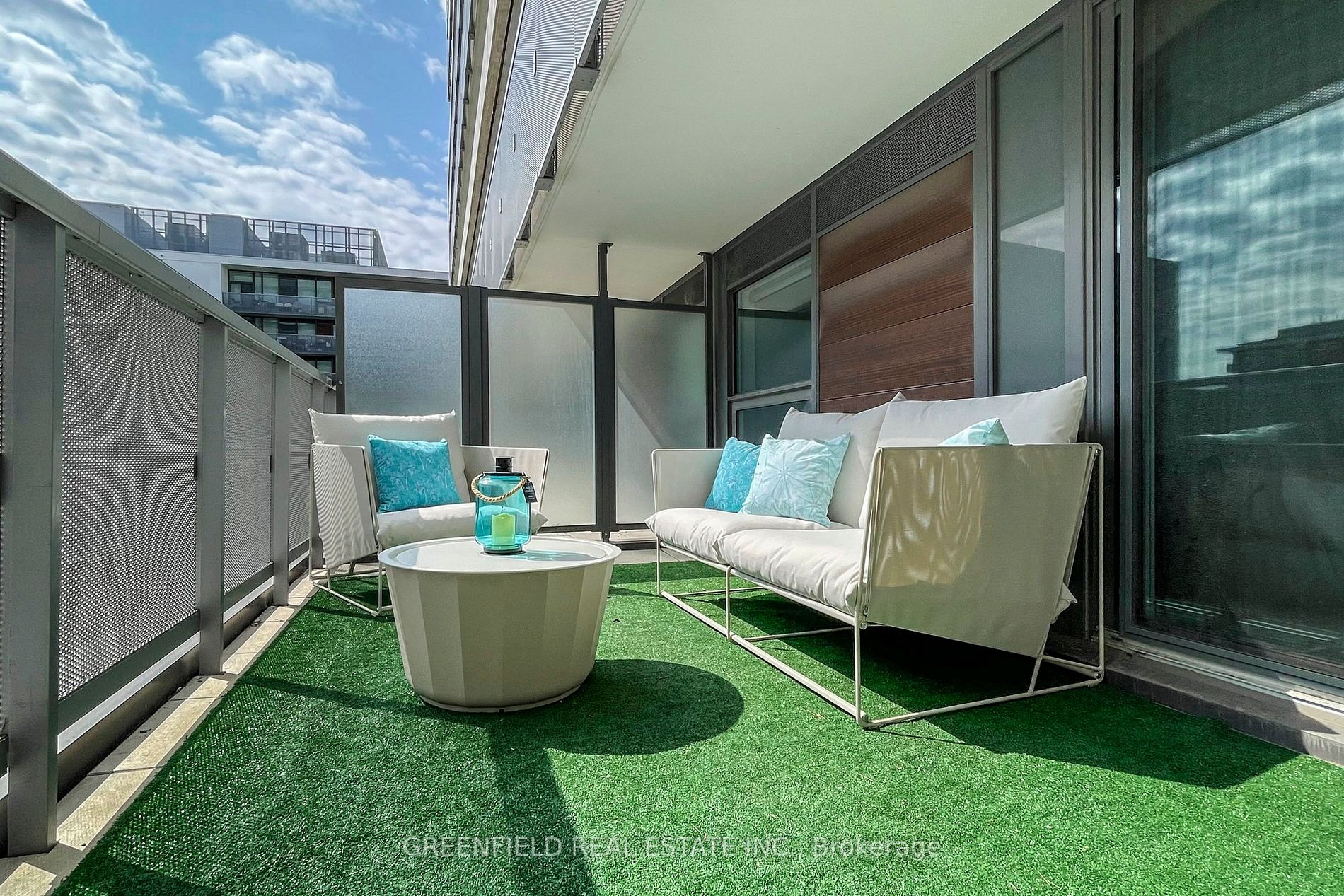 160 Flemington Rd, #326